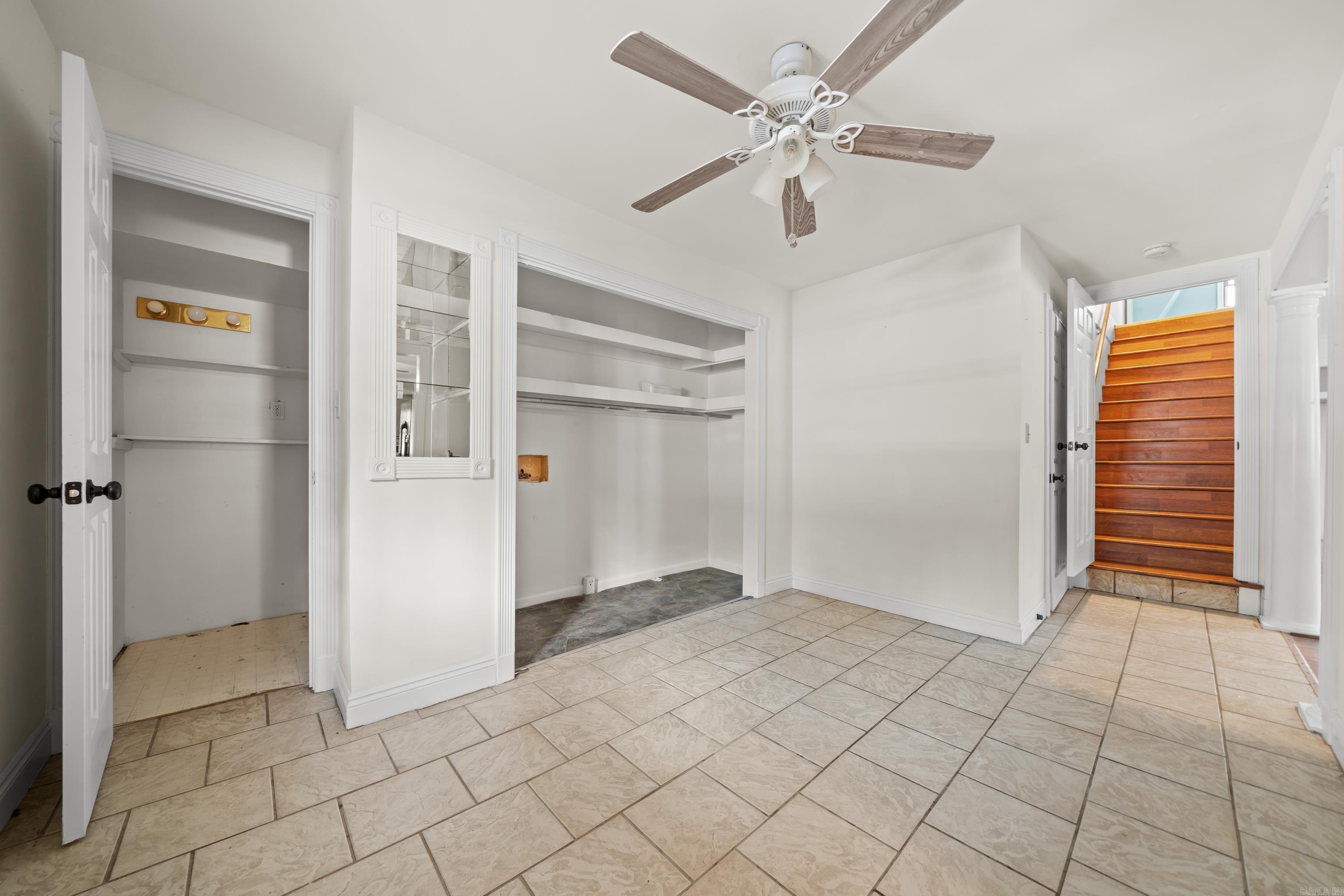 DIERKS HAYS 2ND - Residential