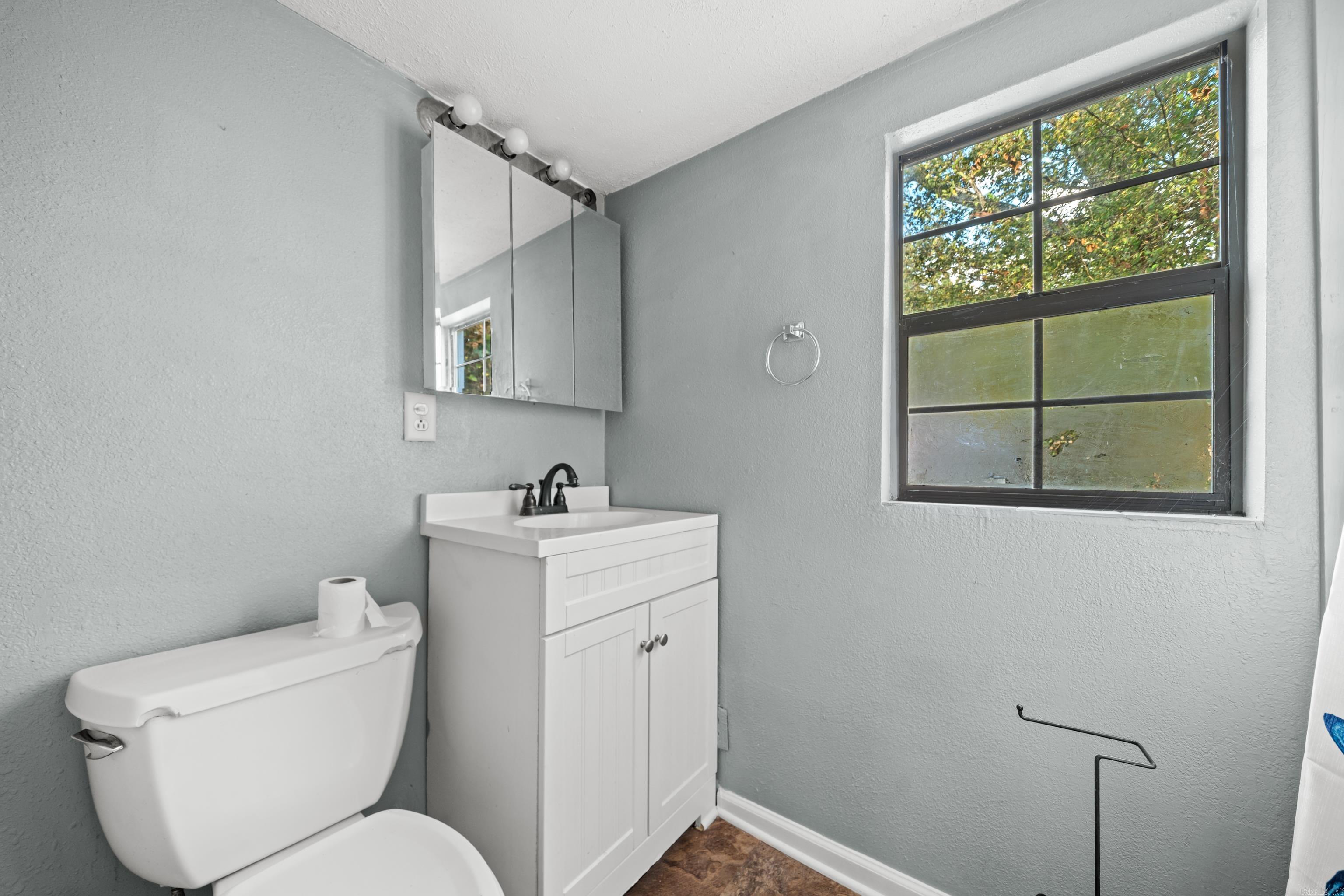 DIERKS HAYS 2ND - Residential