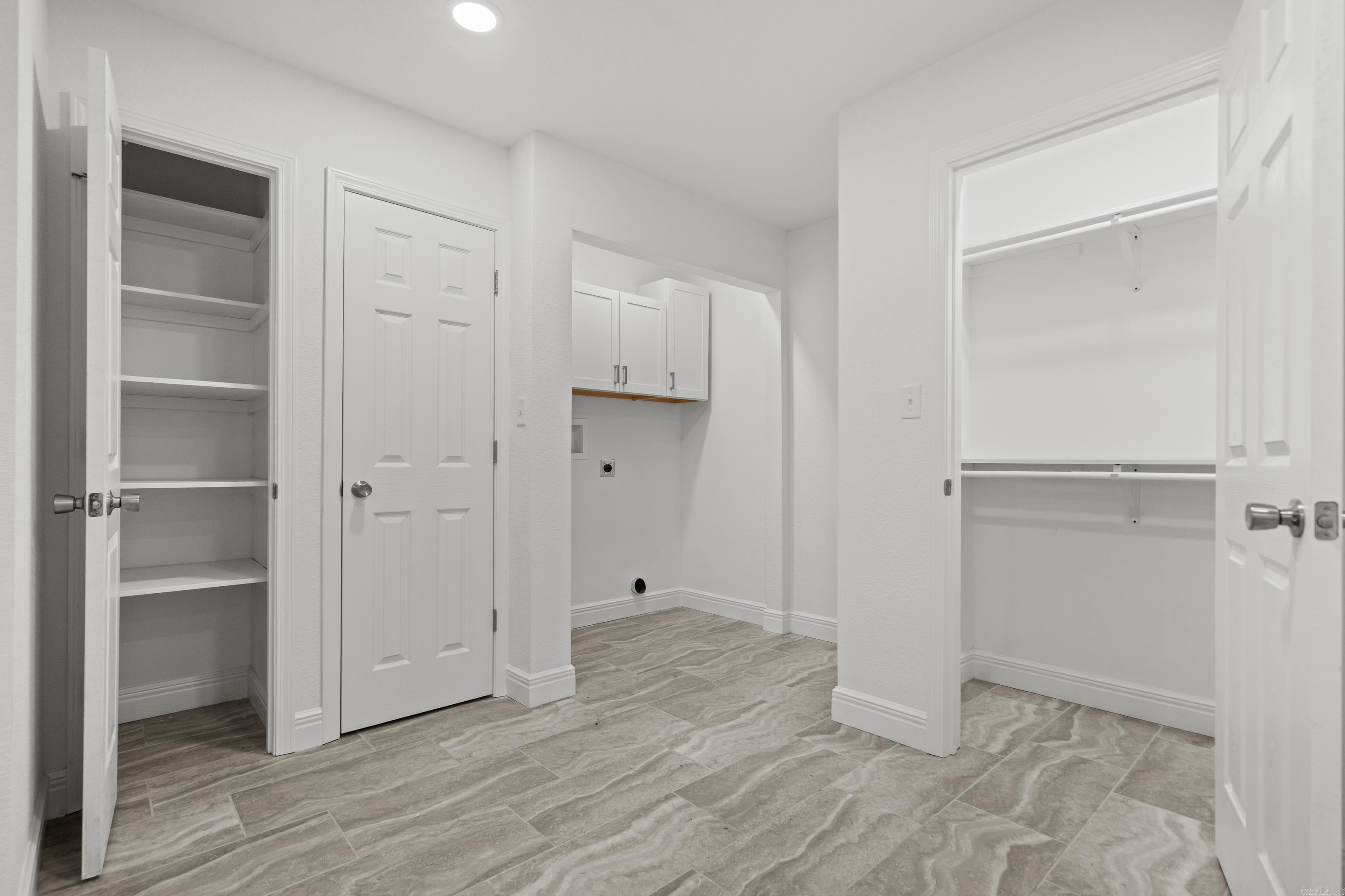 DIERKS HAYS 2ND - Residential