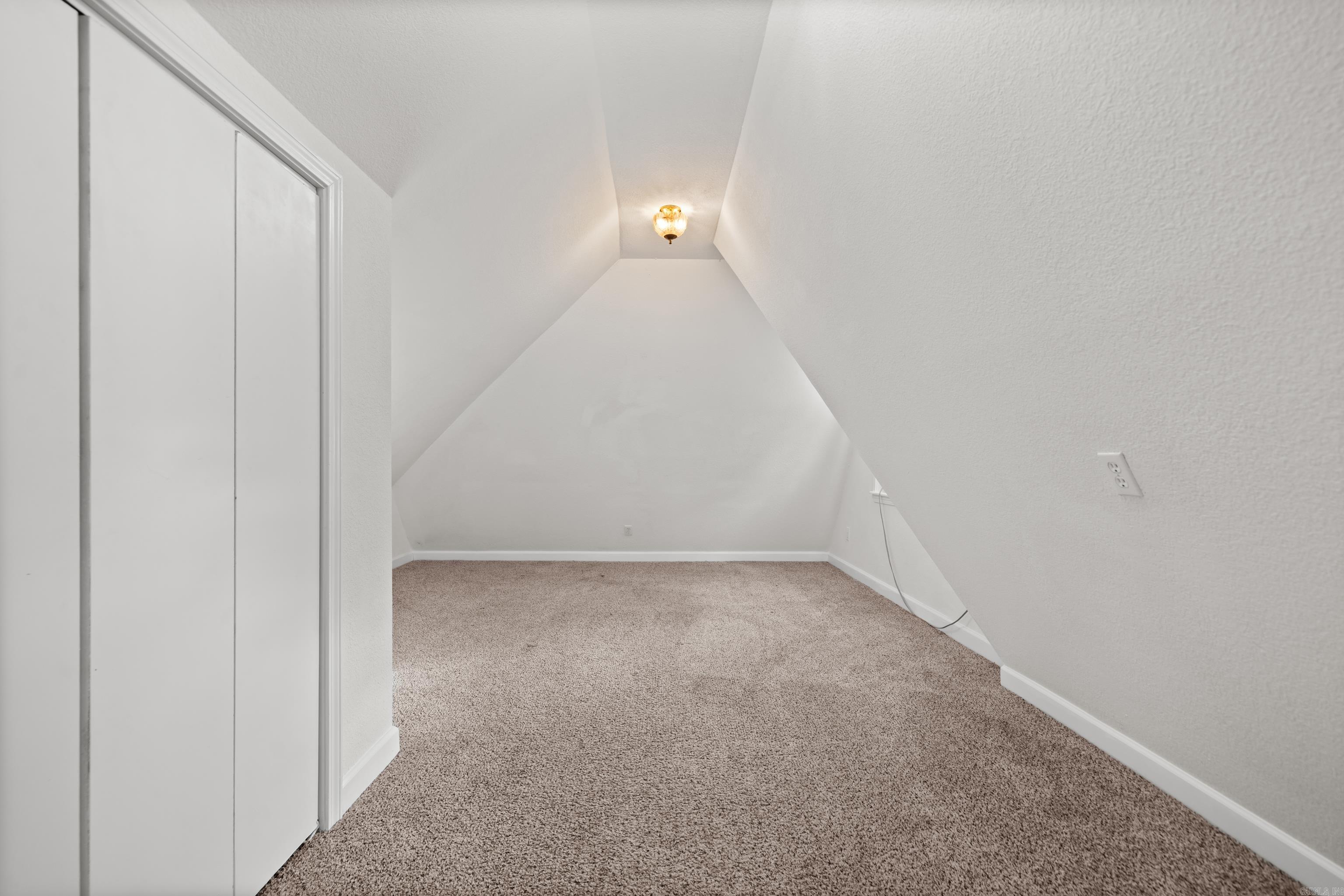 DIERKS HAYS 2ND - Residential