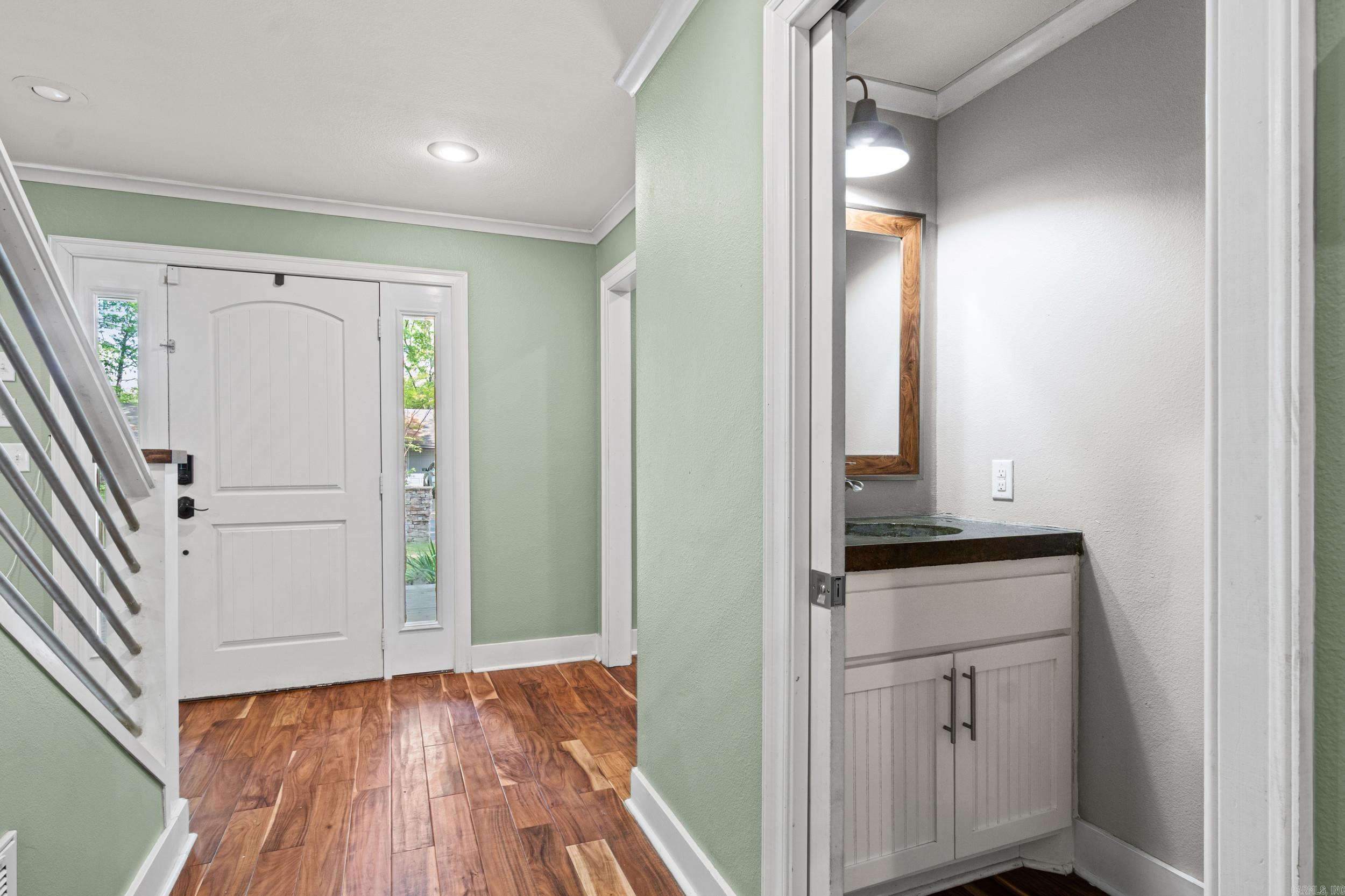 SMOKING OAKS ADD - Residential