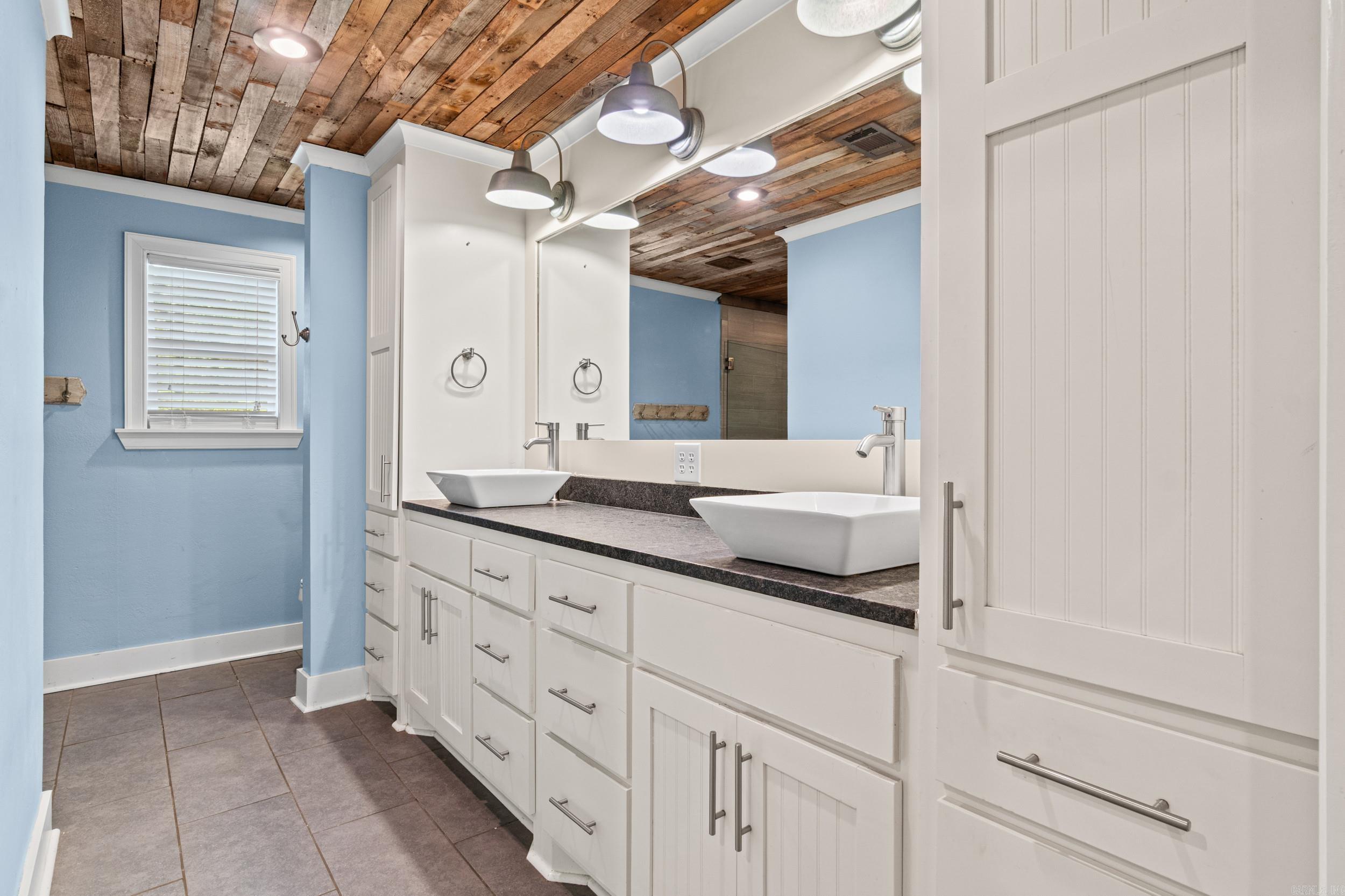 SMOKING OAKS ADD - Residential