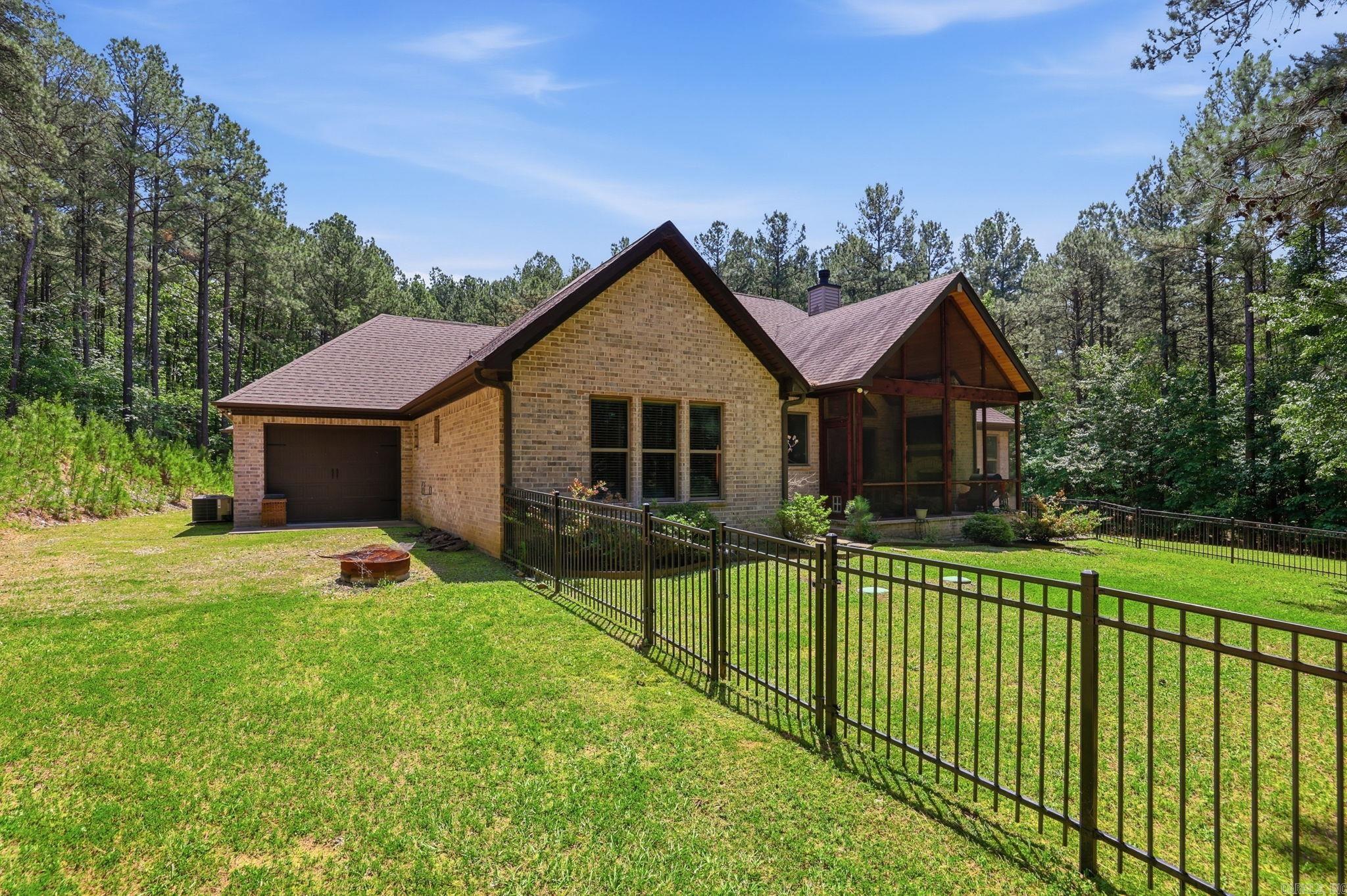 DAWSON SPRINGS - Residential