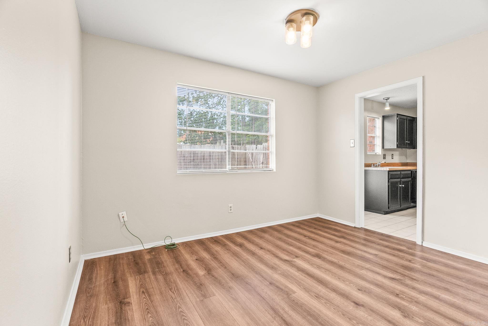 Oak Crest Manor Townhomes - Residential Lease