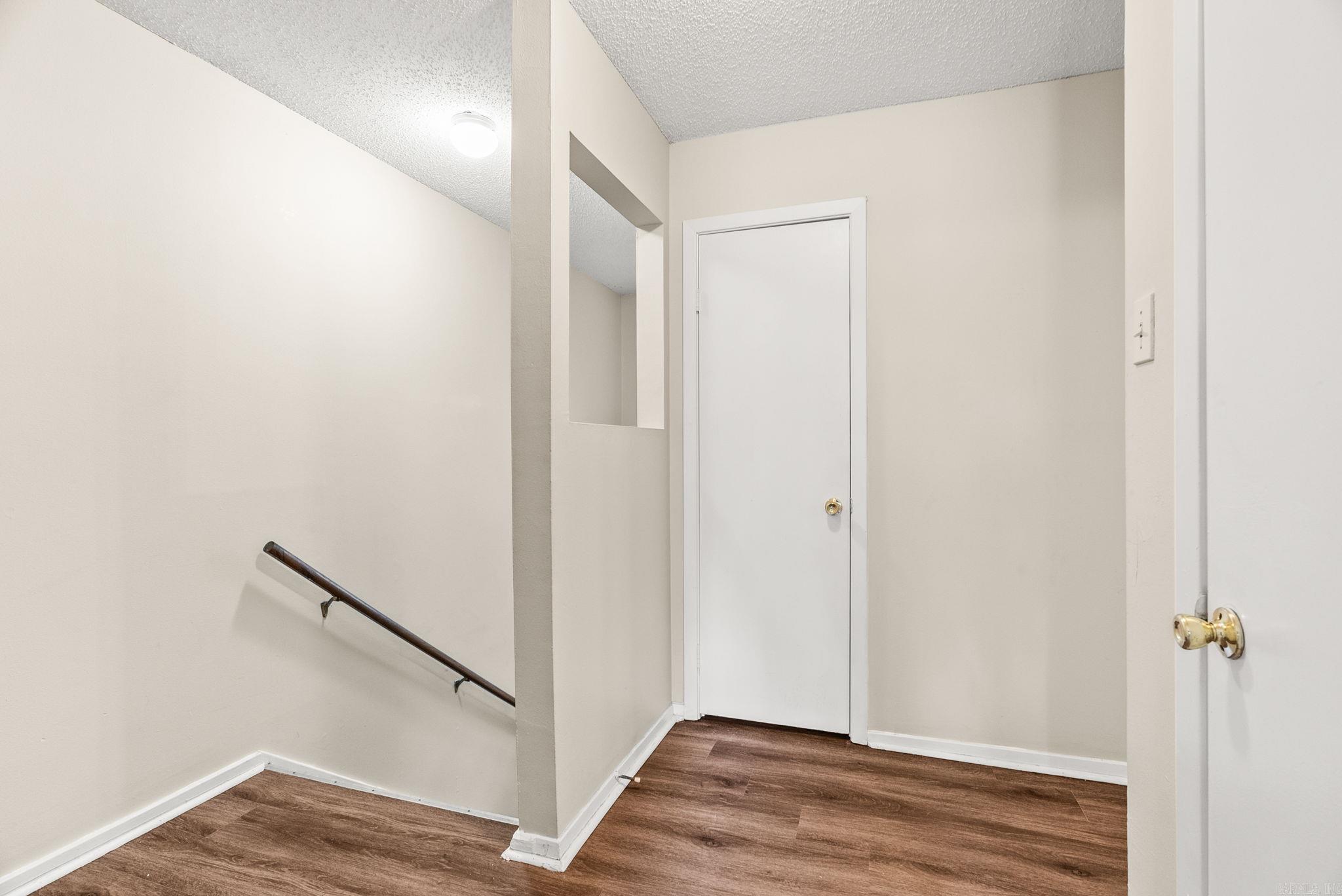 Oak Crest Manor Townhomes - Residential Lease