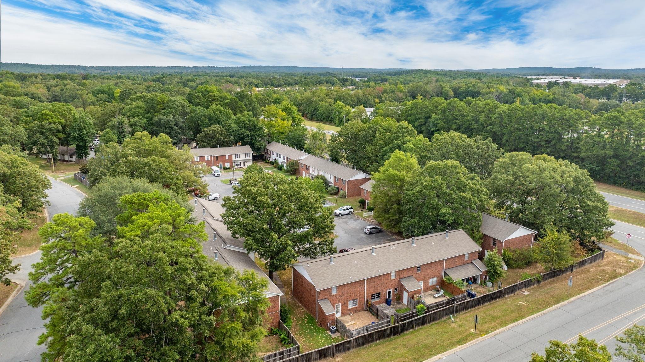 Oak Crest Manor Townhomes - Residential Lease