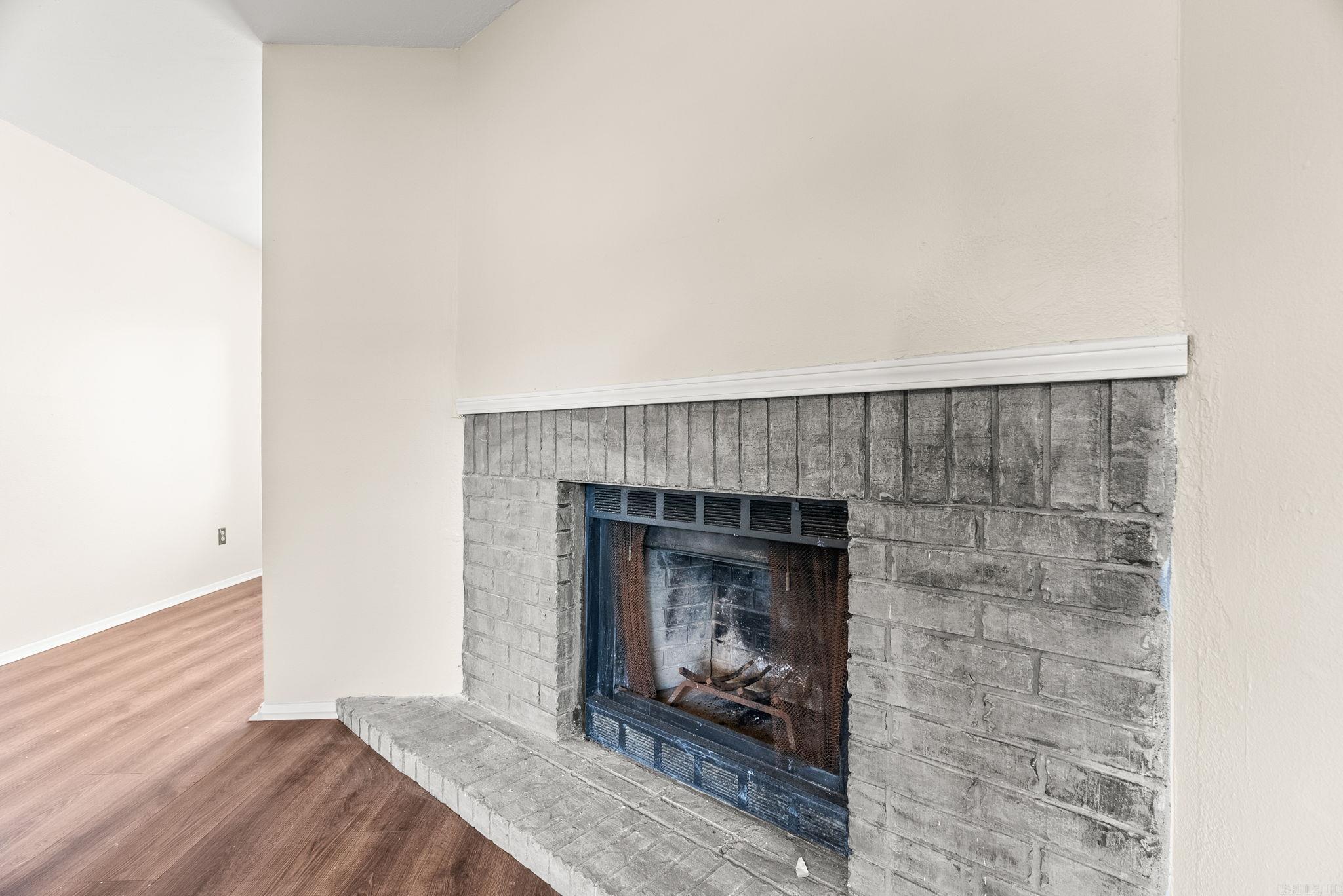 Oak Crest Manor Townhomes - Residential Lease