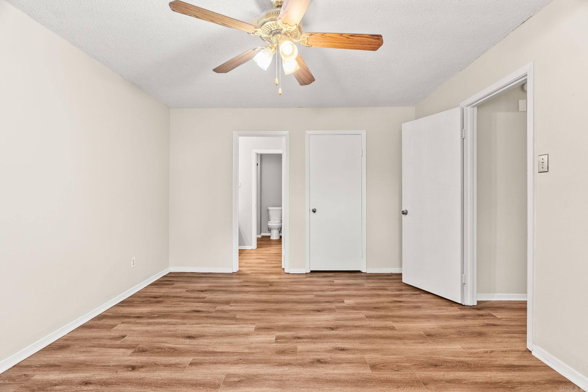 Oak Crest Manor Townhomes - Residential Lease