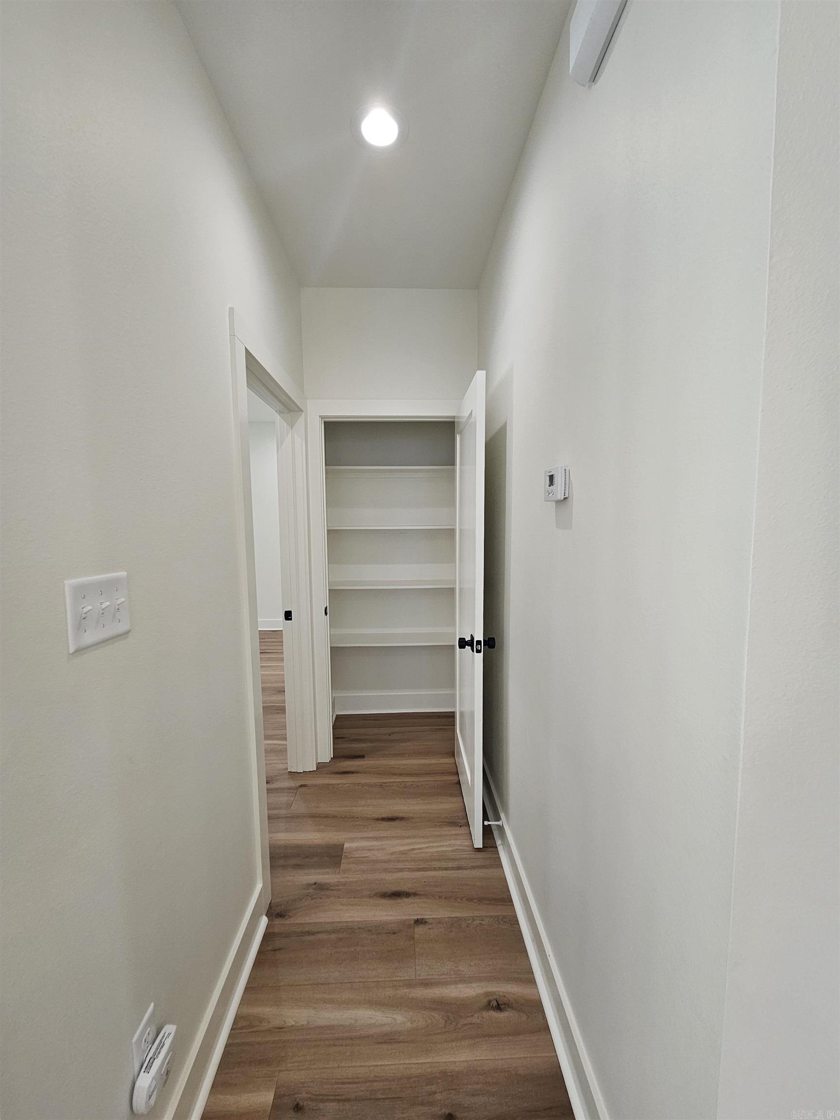 THE WOODS OF HURRICANE LAKE ESTA - Residential Lease