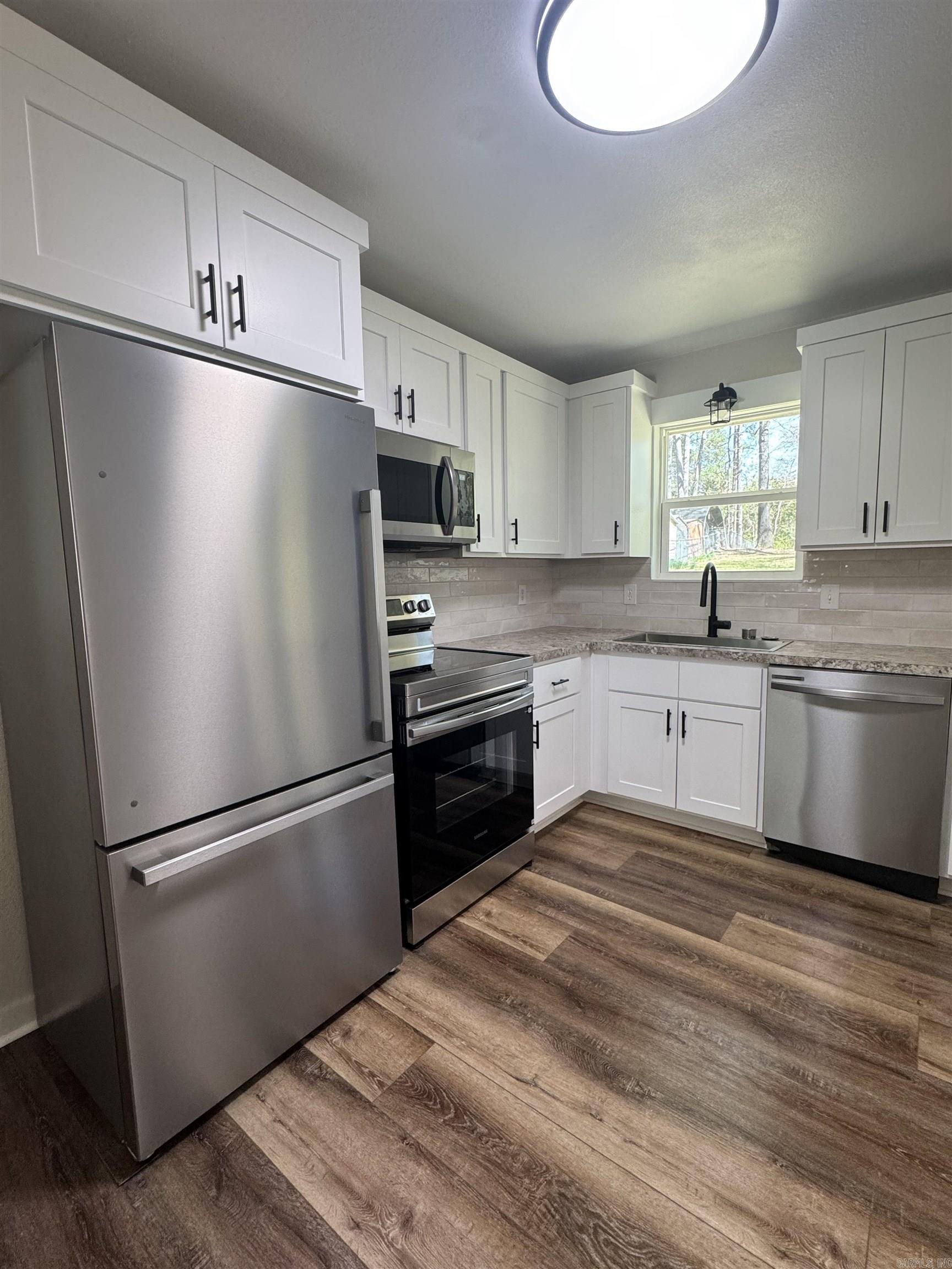 SAWMILL ESTATES - Residential