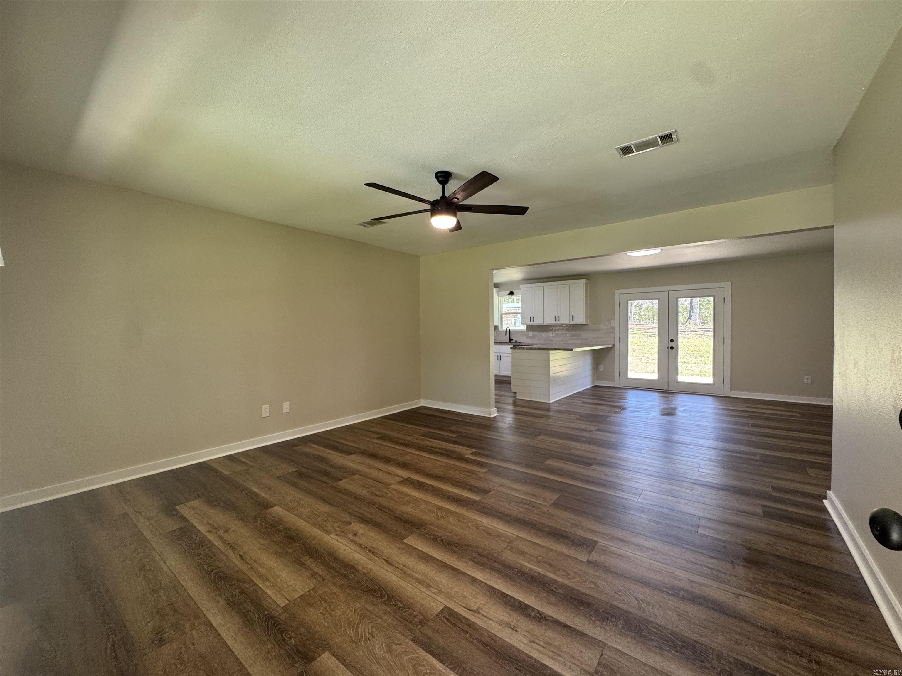 SAWMILL ESTATES - Residential