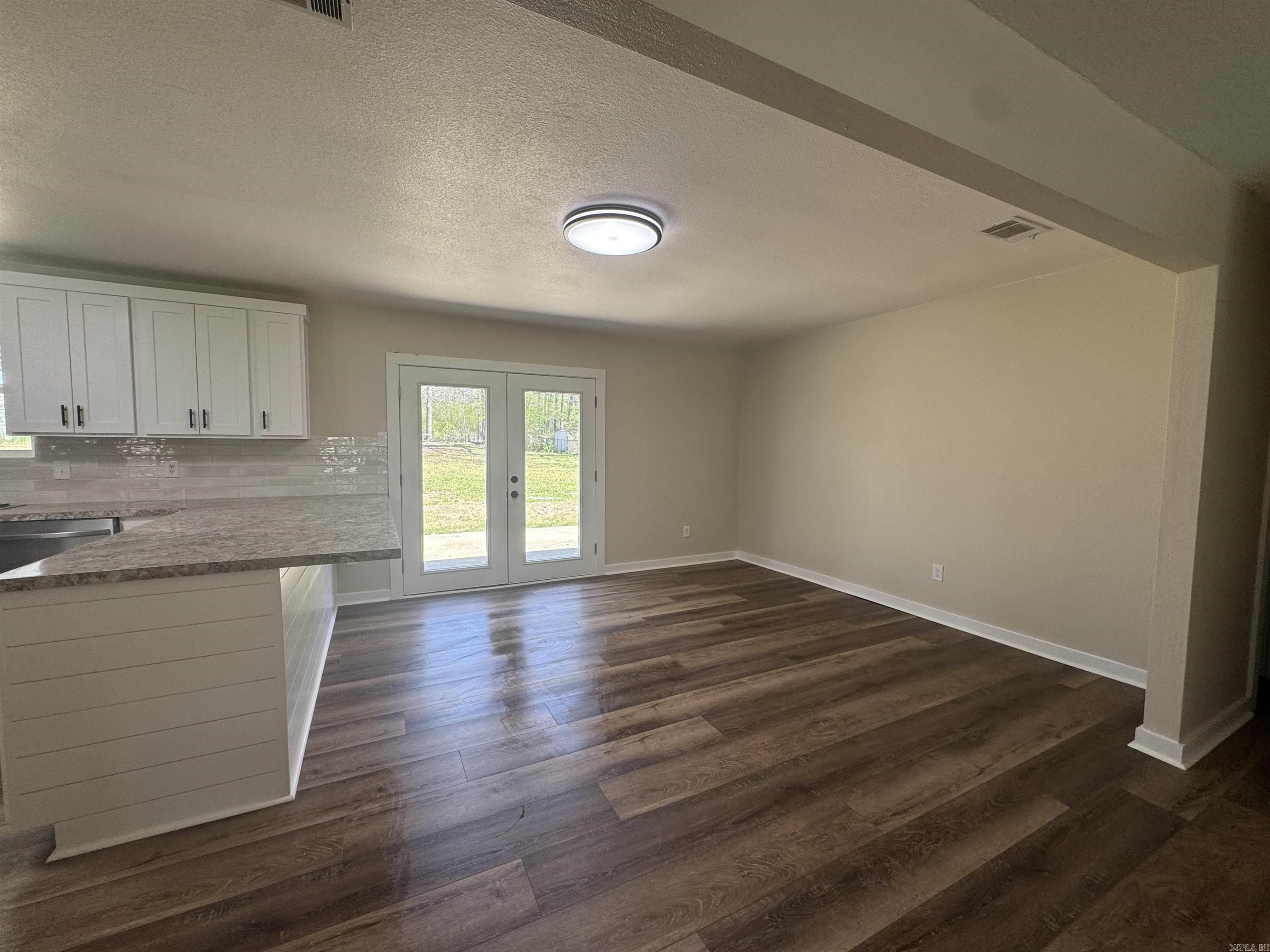 SAWMILL ESTATES - Residential