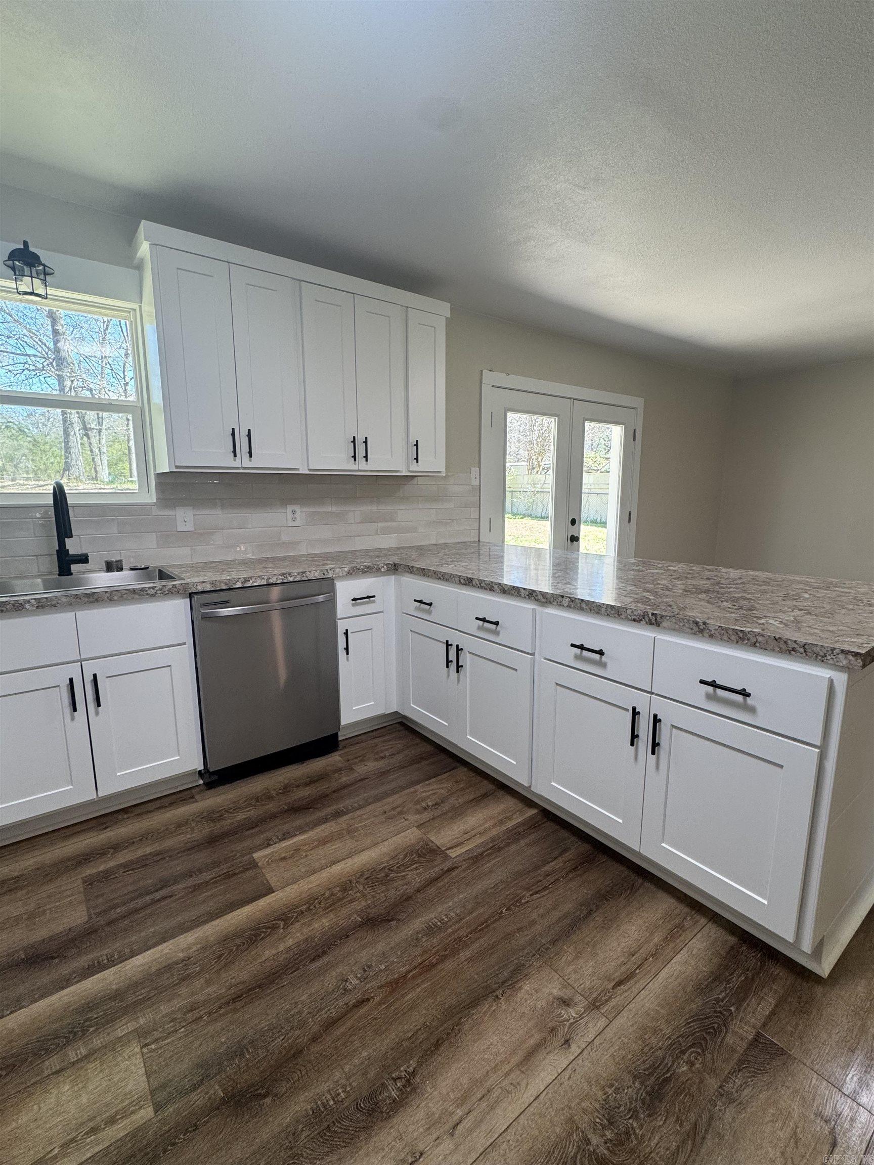 SAWMILL ESTATES - Residential