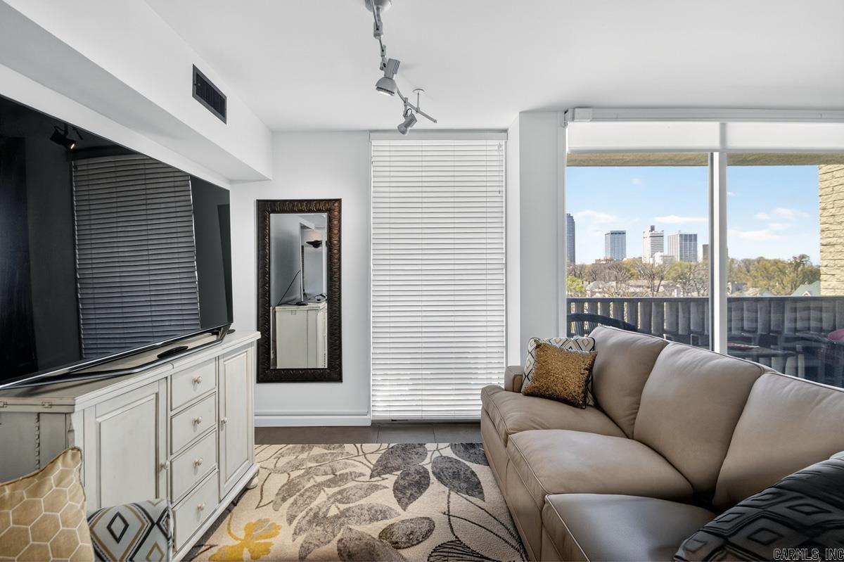 QUAPAW TOWERS HPR - Residential