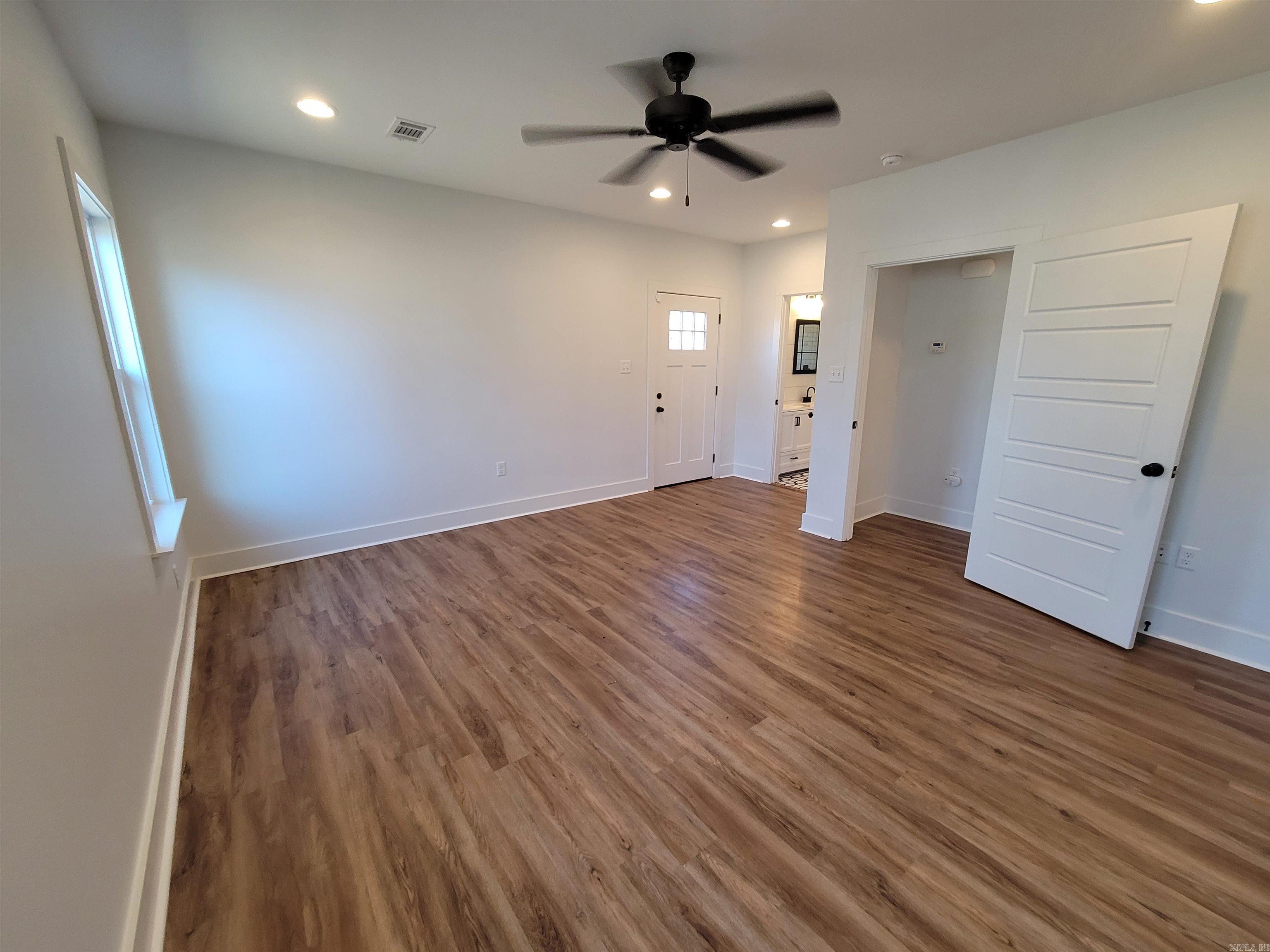 Not in Subdivision - Residential Lease