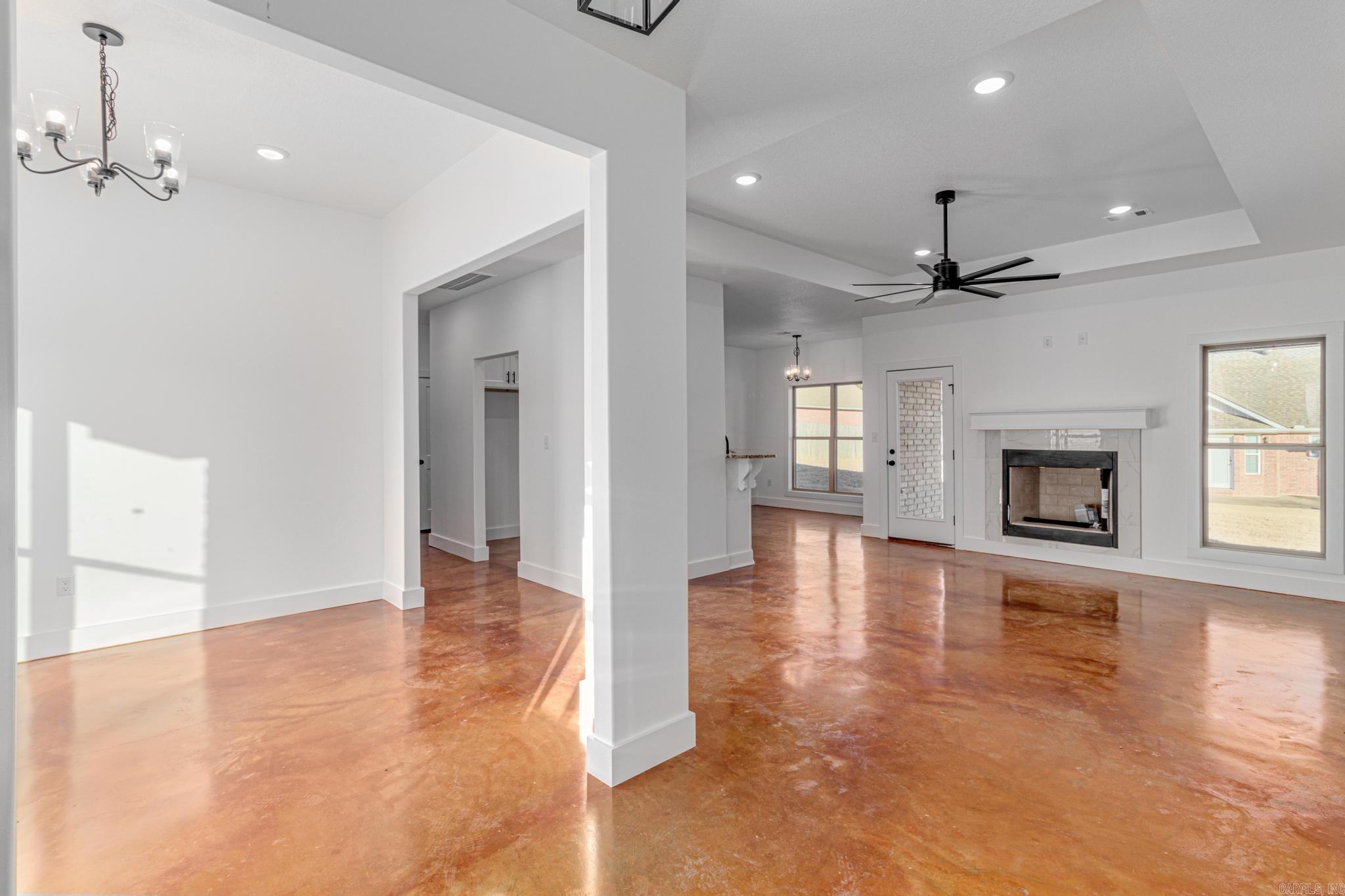 DEERFIELD ACRES - Residential