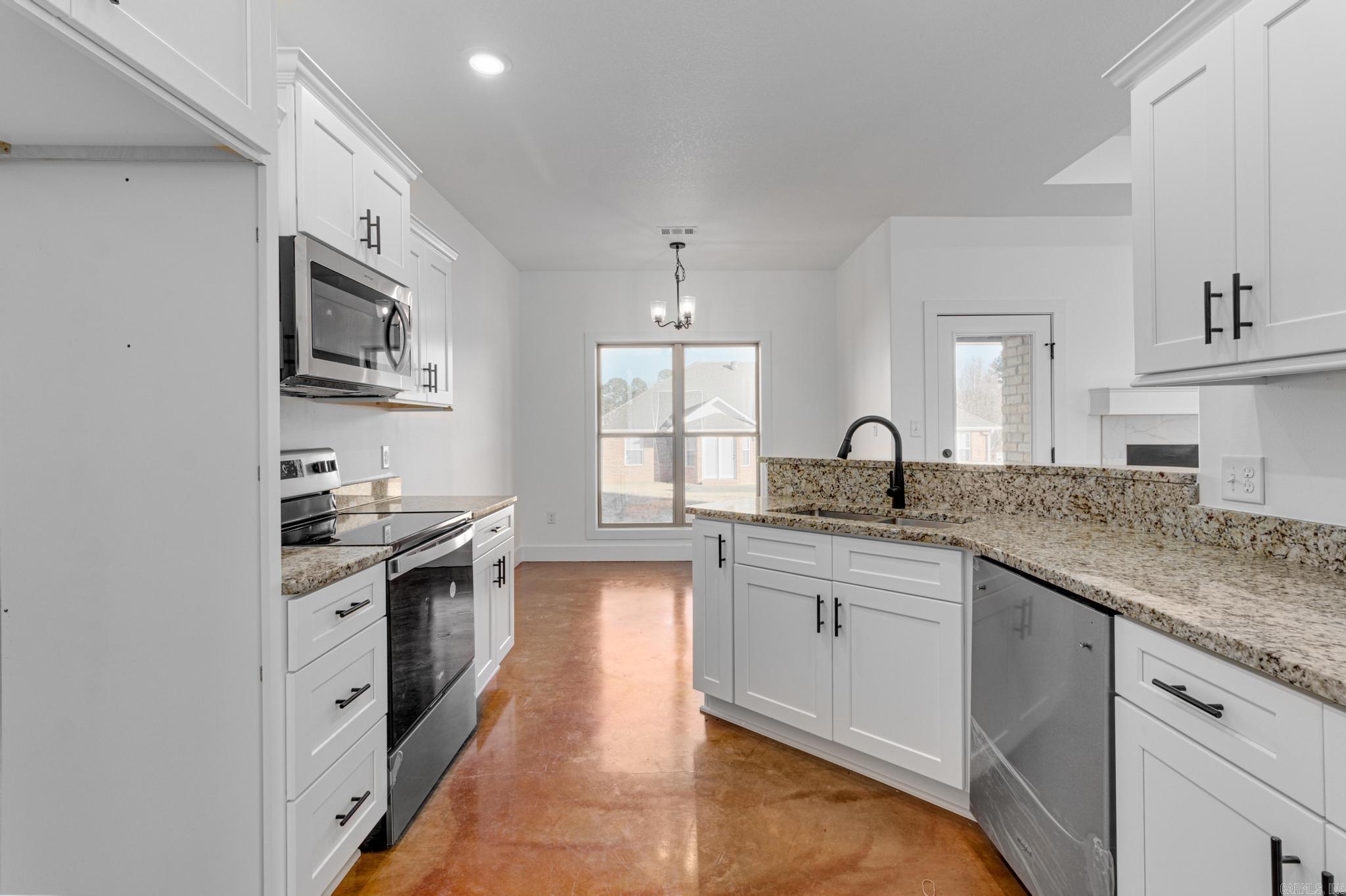 DEERFIELD ACRES - Residential