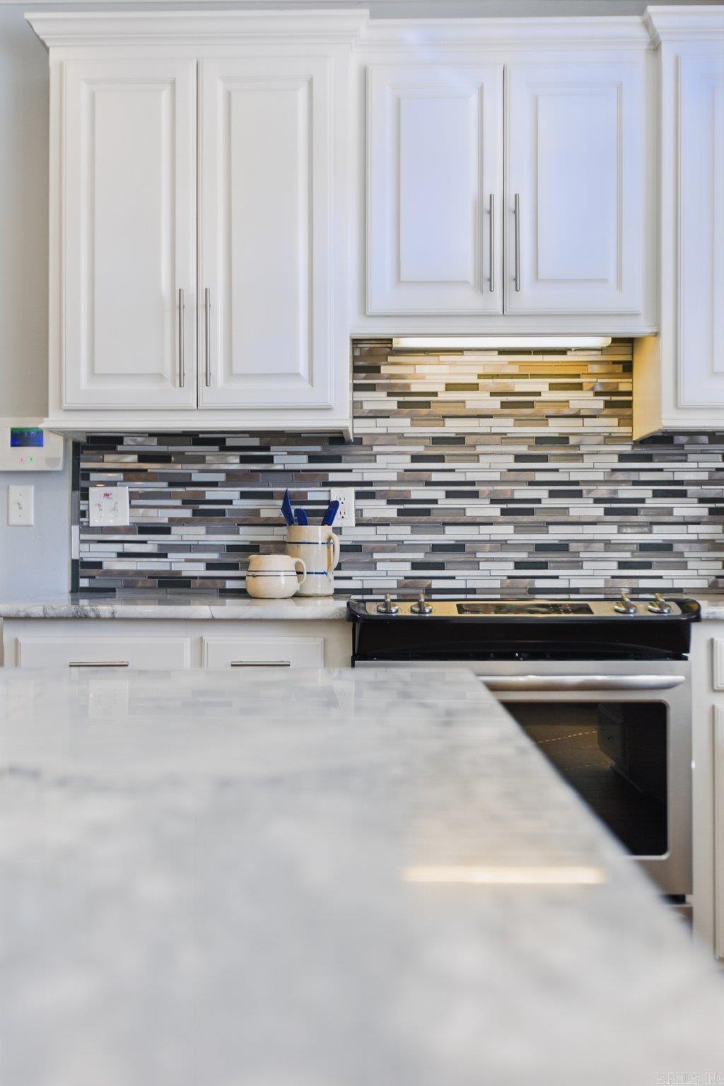 HUNTERS GREEN ESTATES - Residential