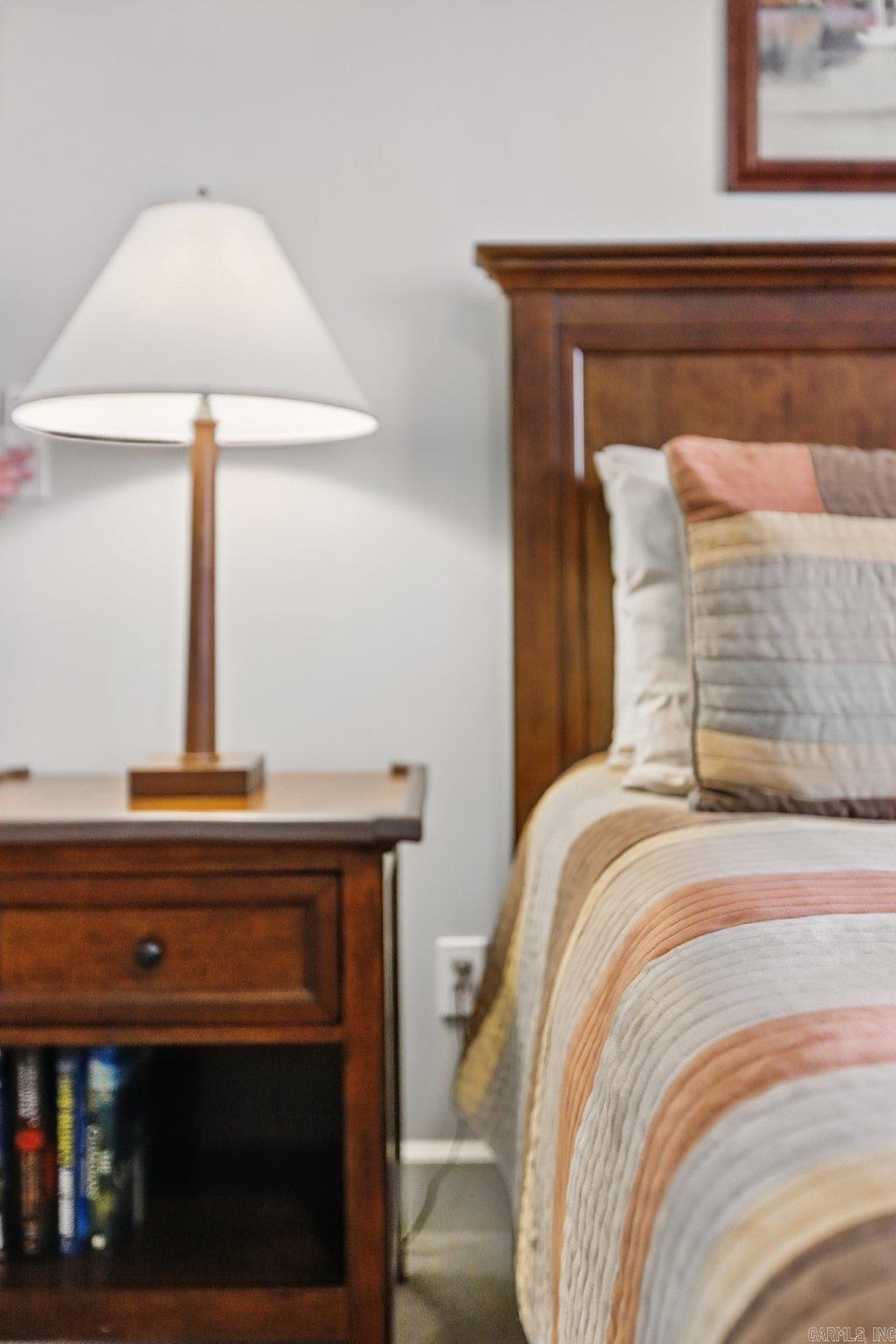 HUNTERS GREEN ESTATES - Residential