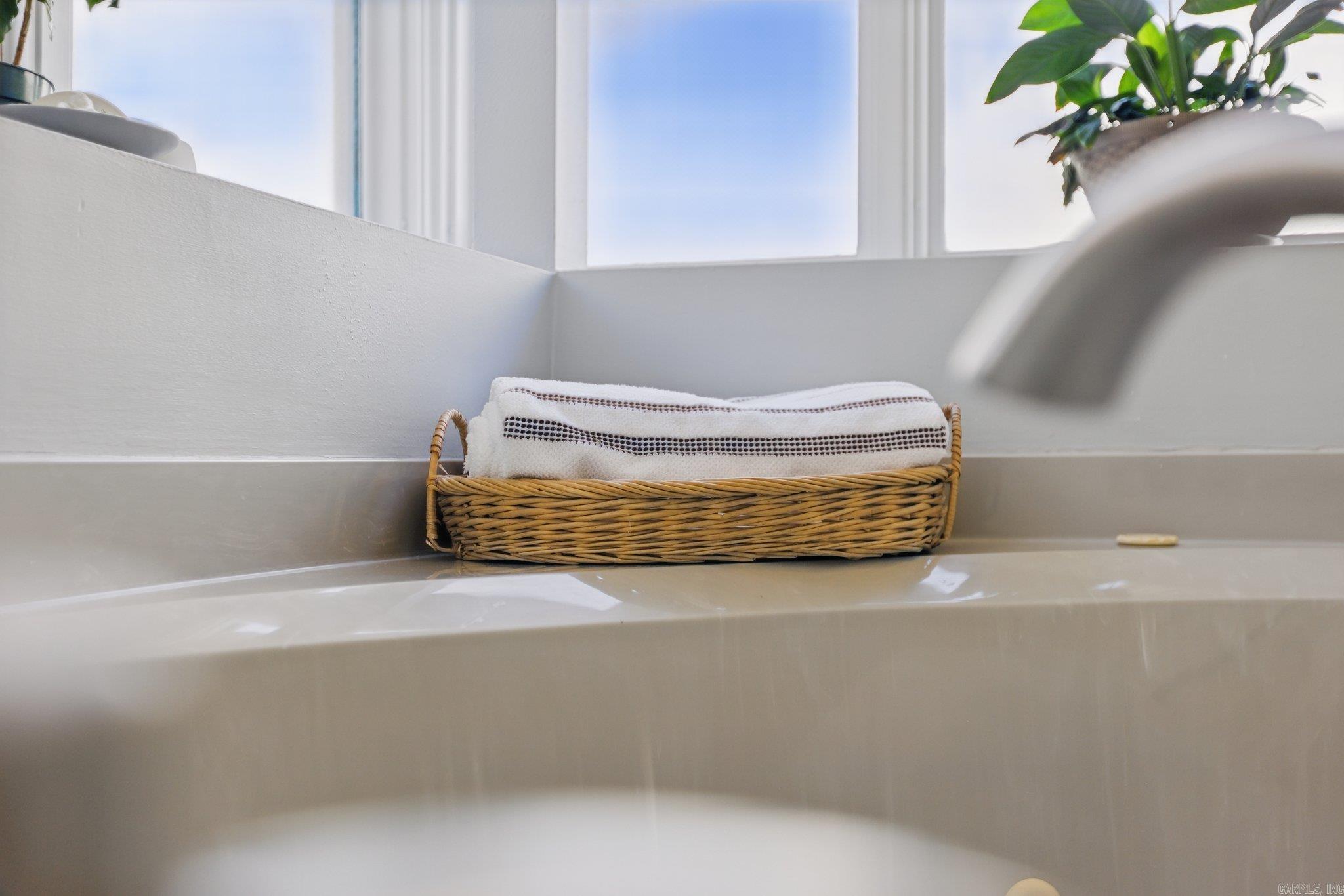 HUNTERS GREEN ESTATES - Residential