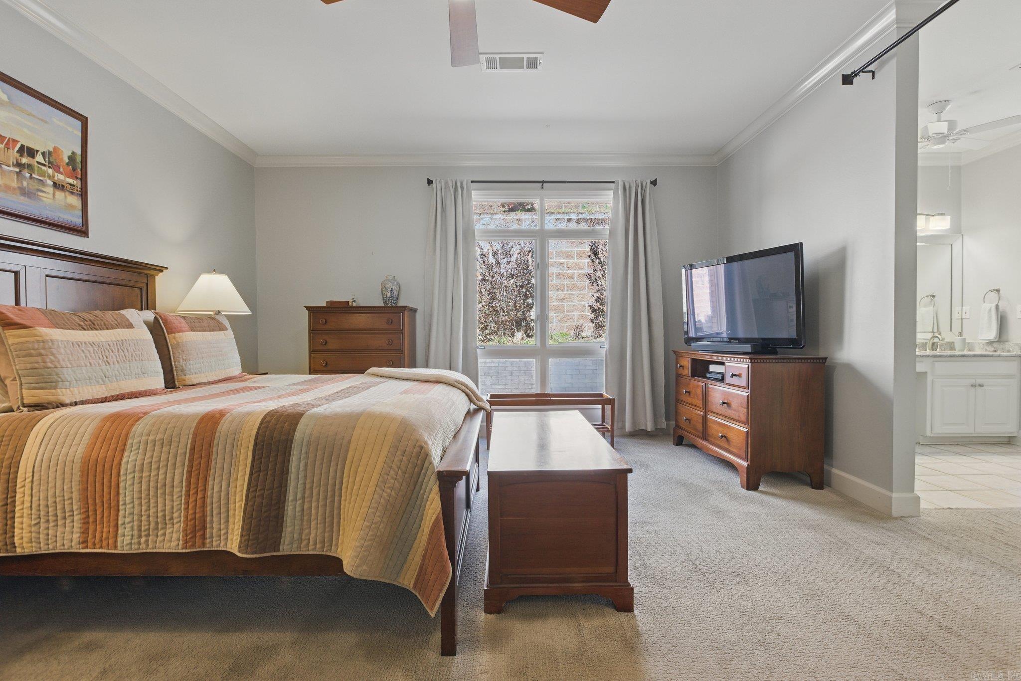 HUNTERS GREEN ESTATES - Residential