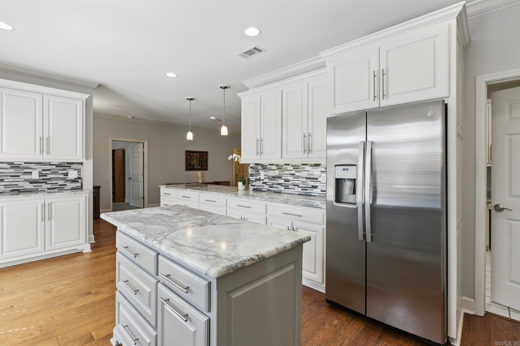 HUNTERS GREEN ESTATES - Residential