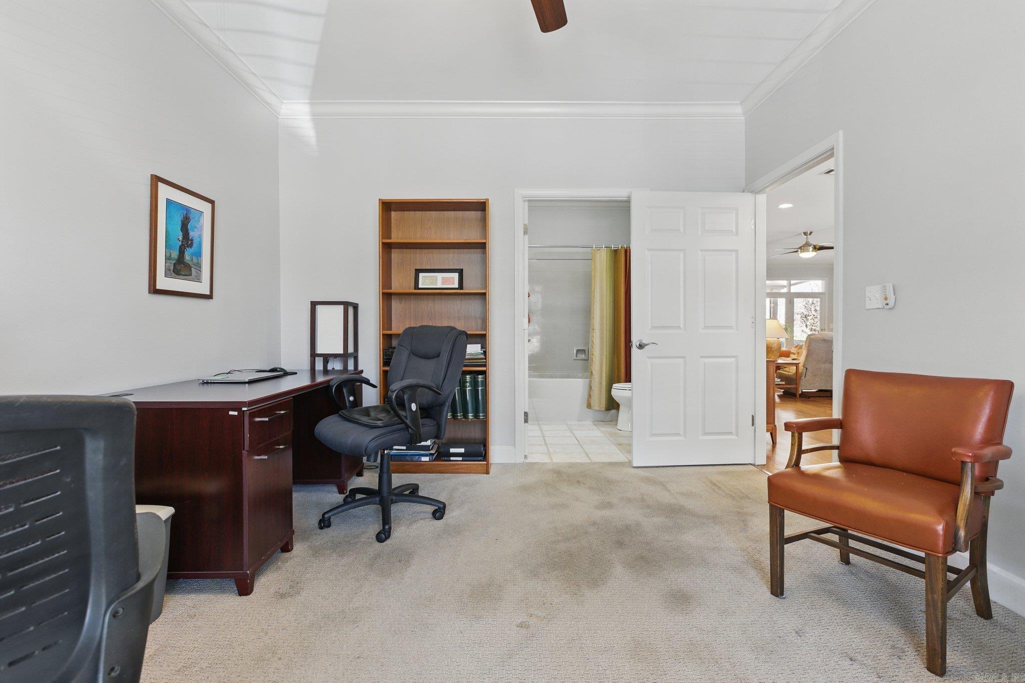 HUNTERS GREEN ESTATES - Residential