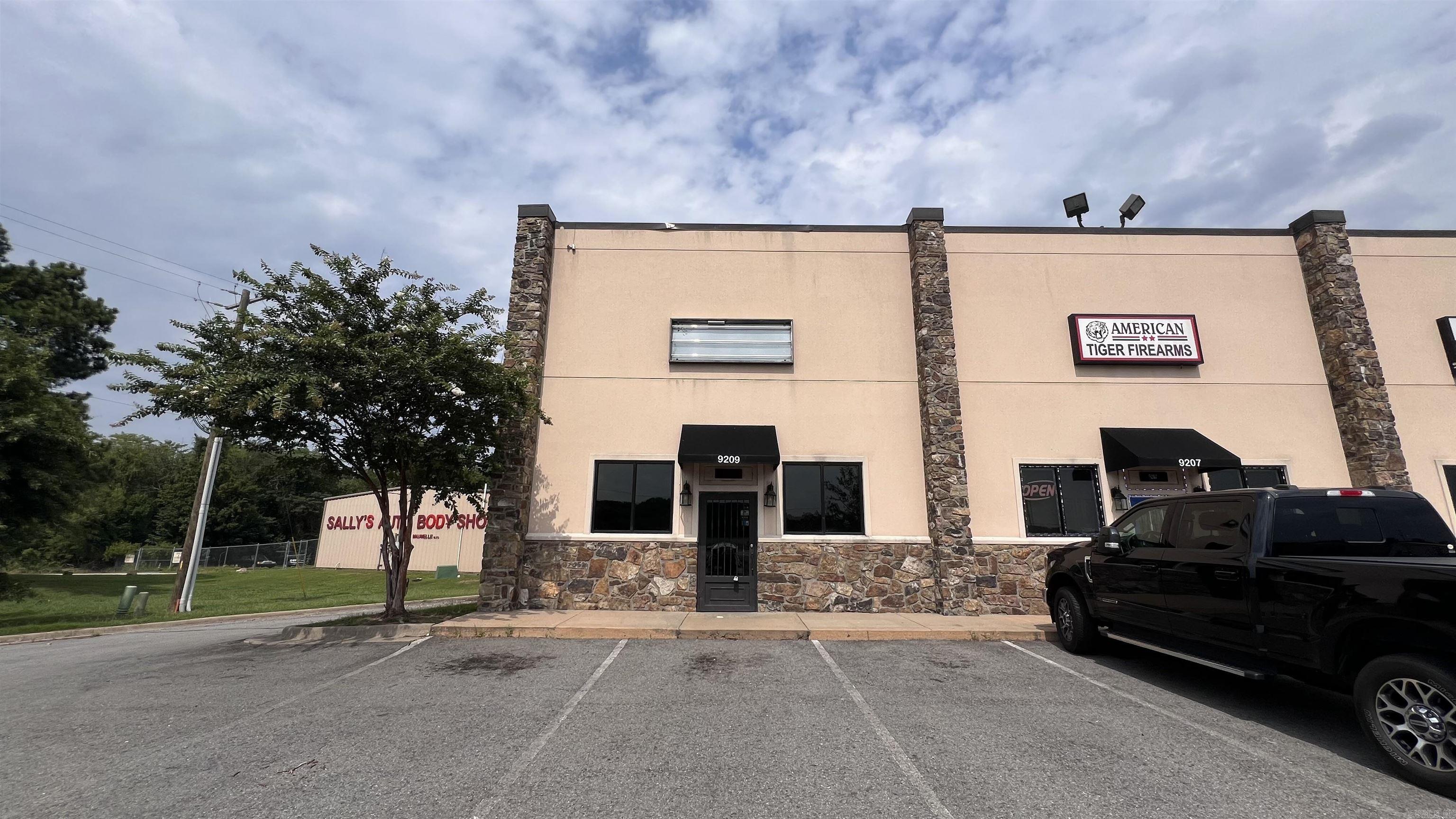 Maumelle - Commercial Lease