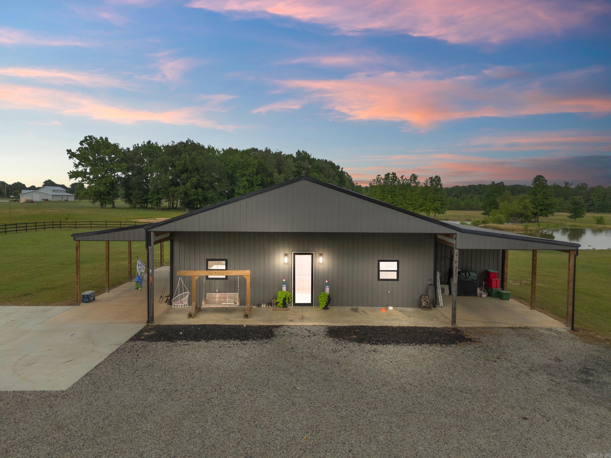 Metes & Bounds - Residential