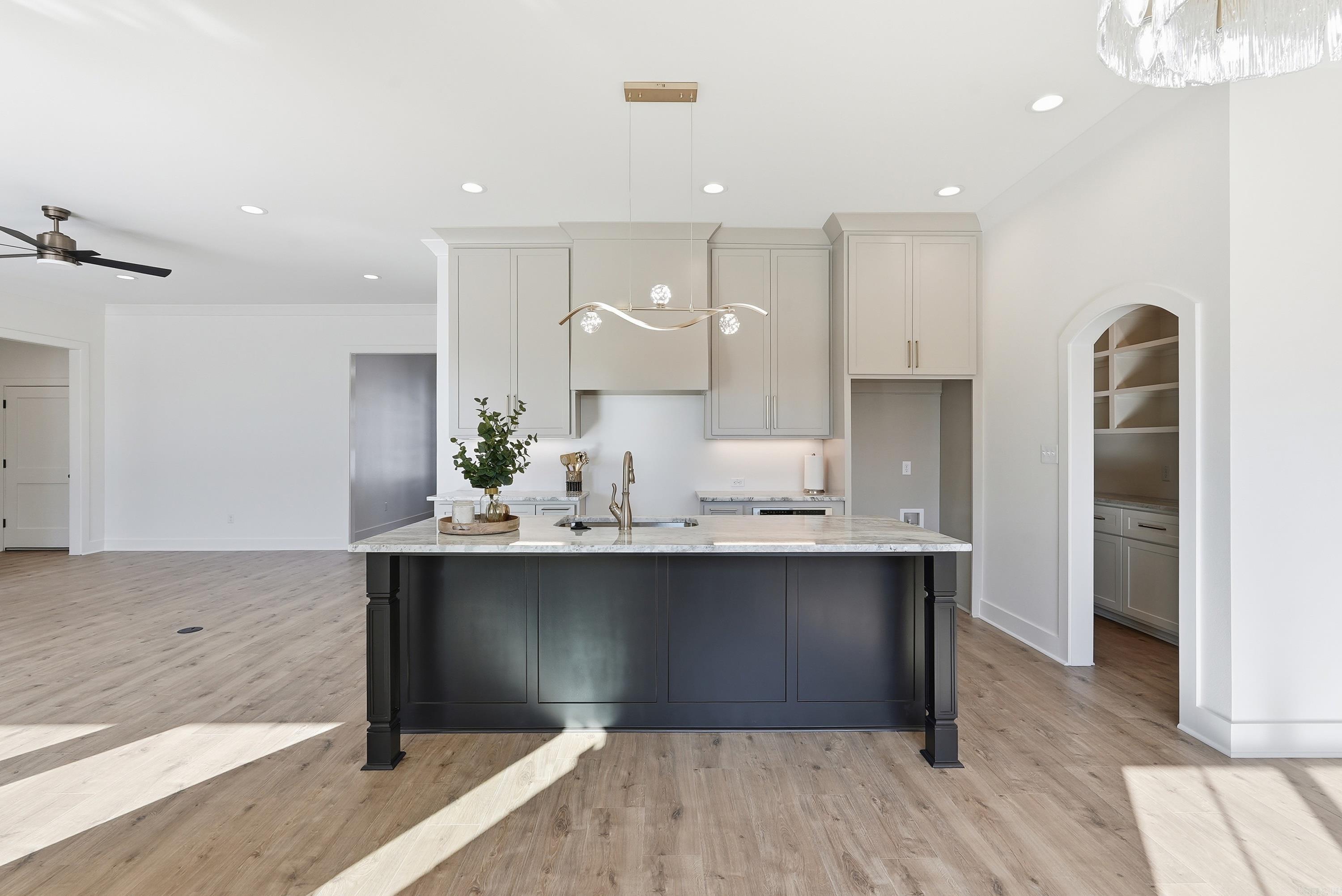 EAST MEADOW - Residential