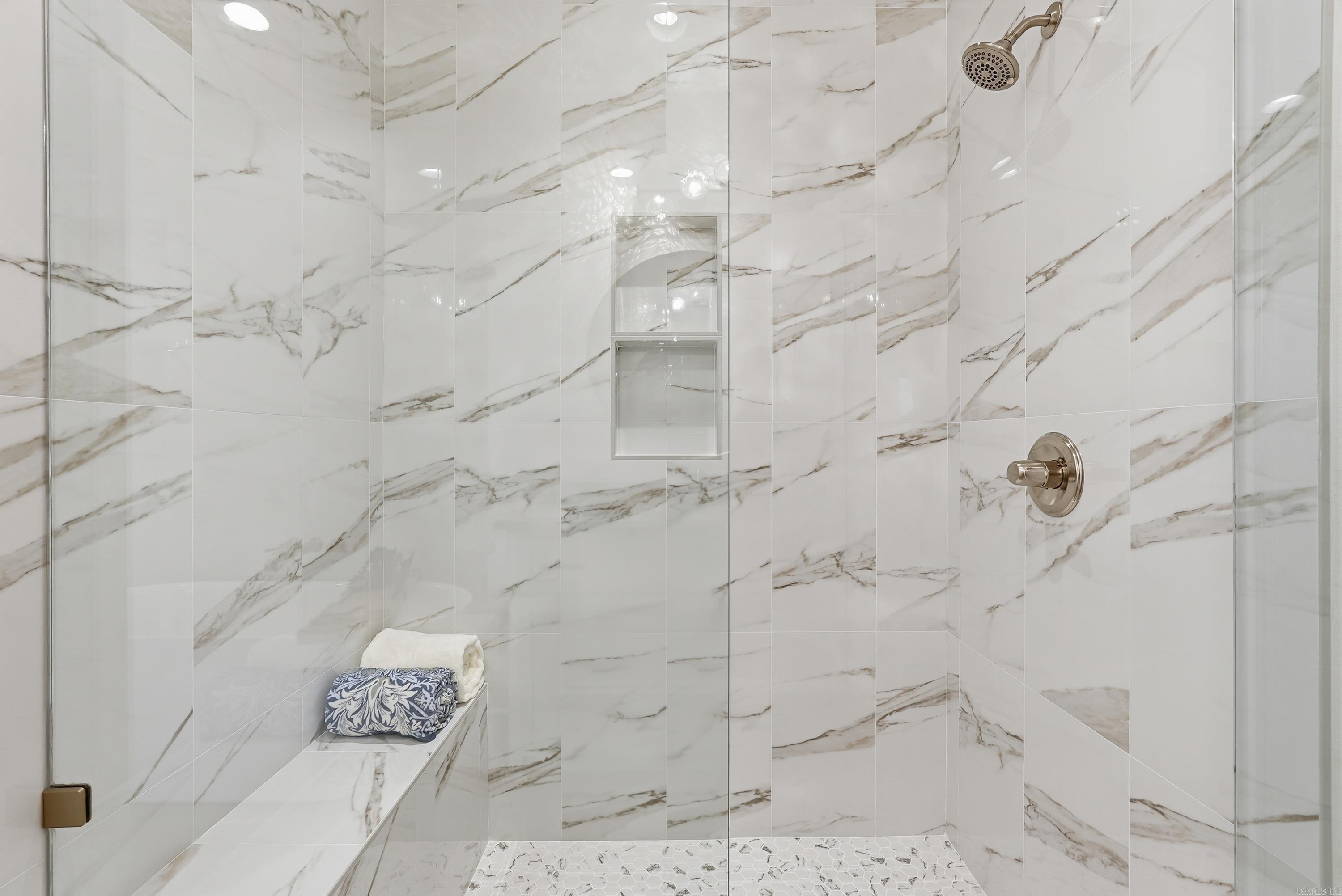 EAST MEADOW - Residential