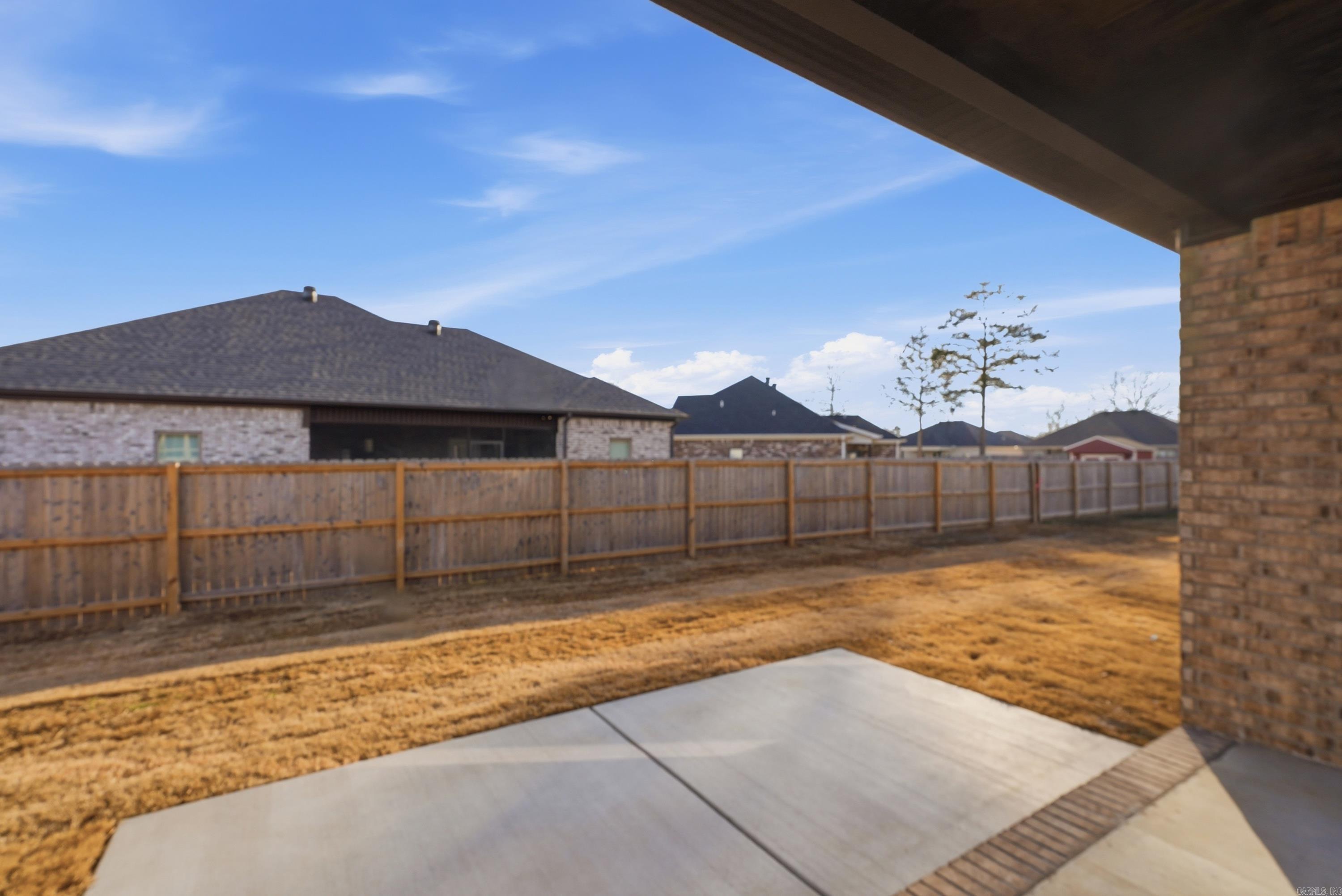 EAST MEADOW - Residential