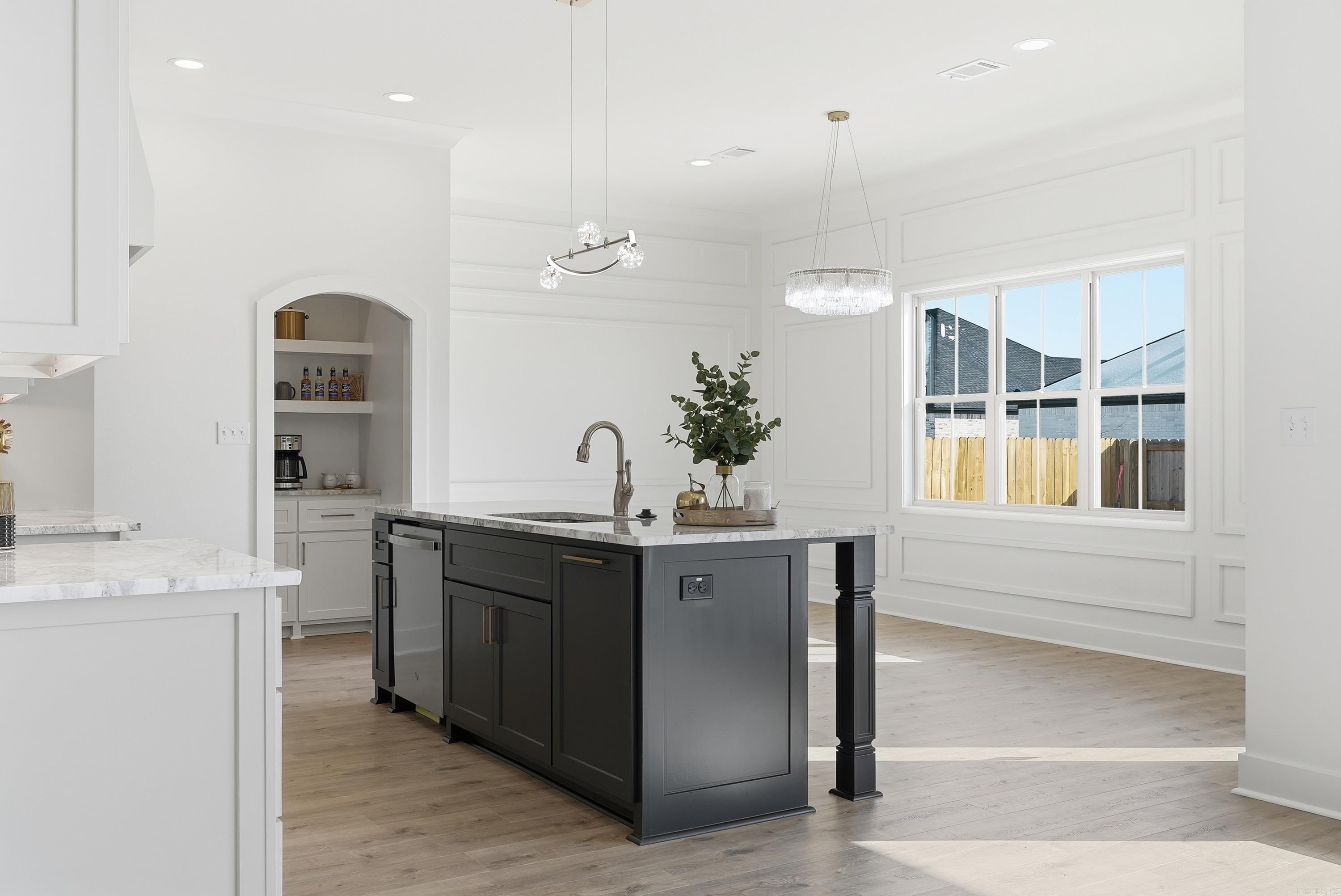 EAST MEADOW - Residential