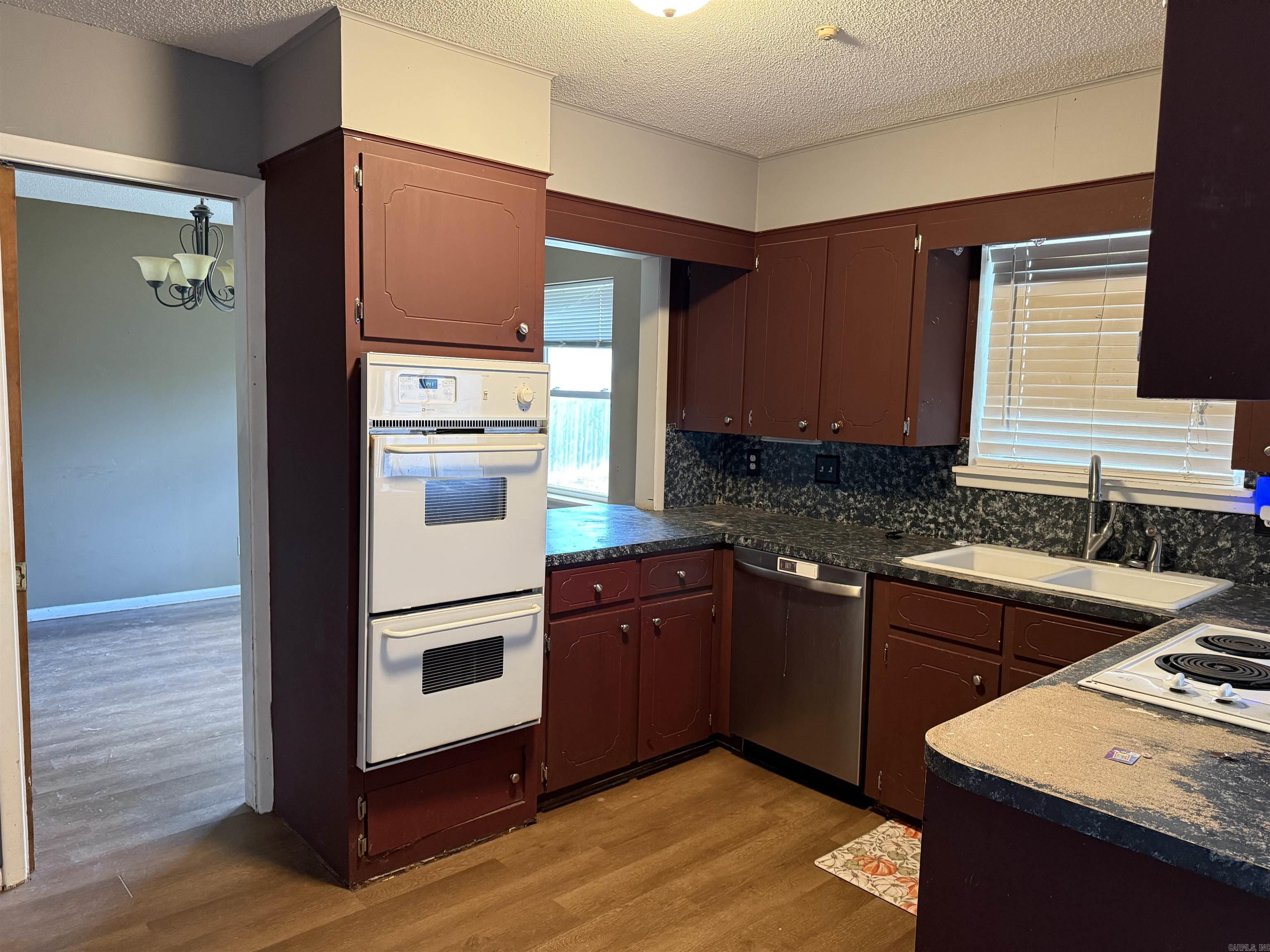 Oakhurst - Residential