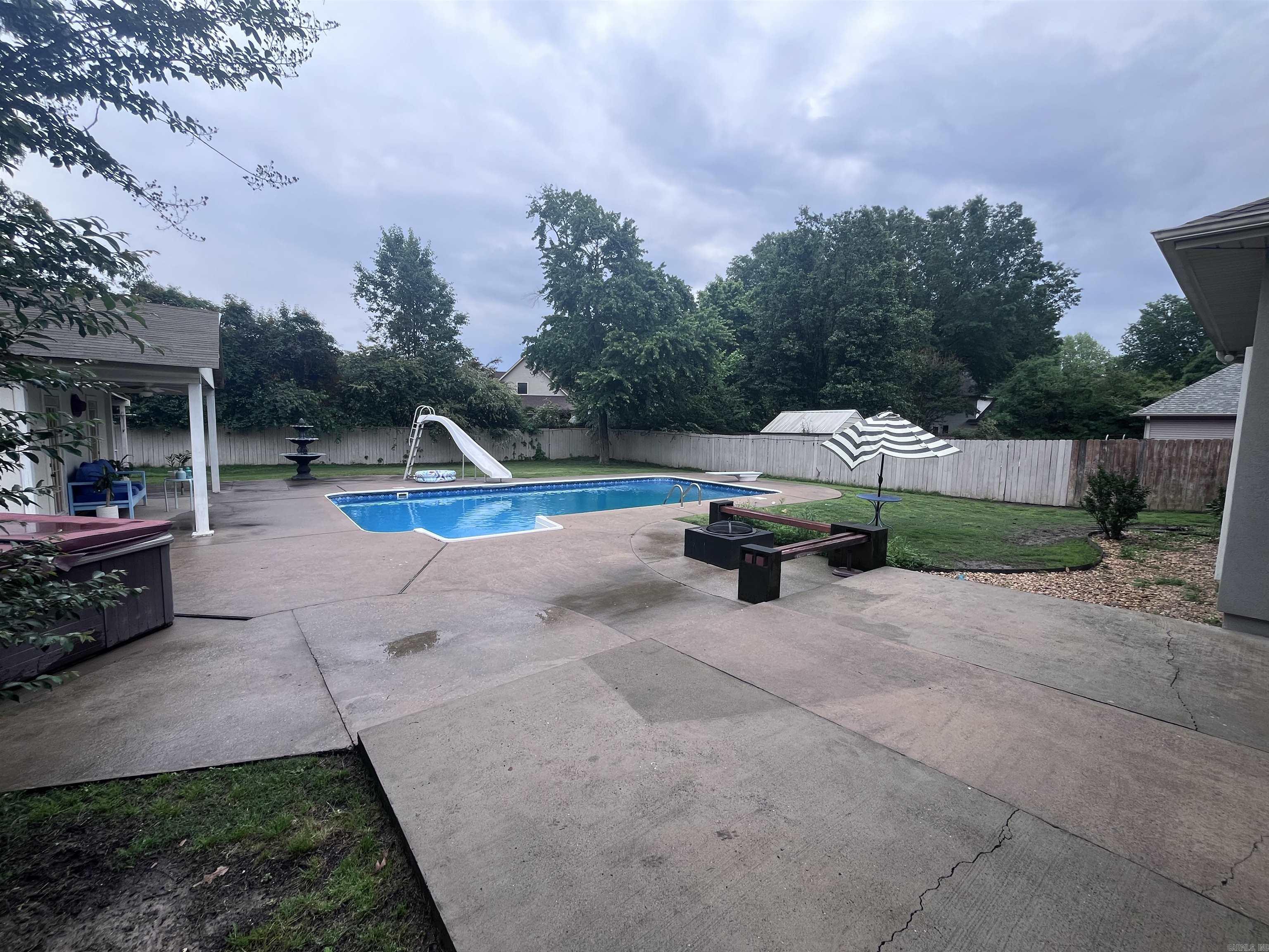 Foxwood Estates - Residential Lease