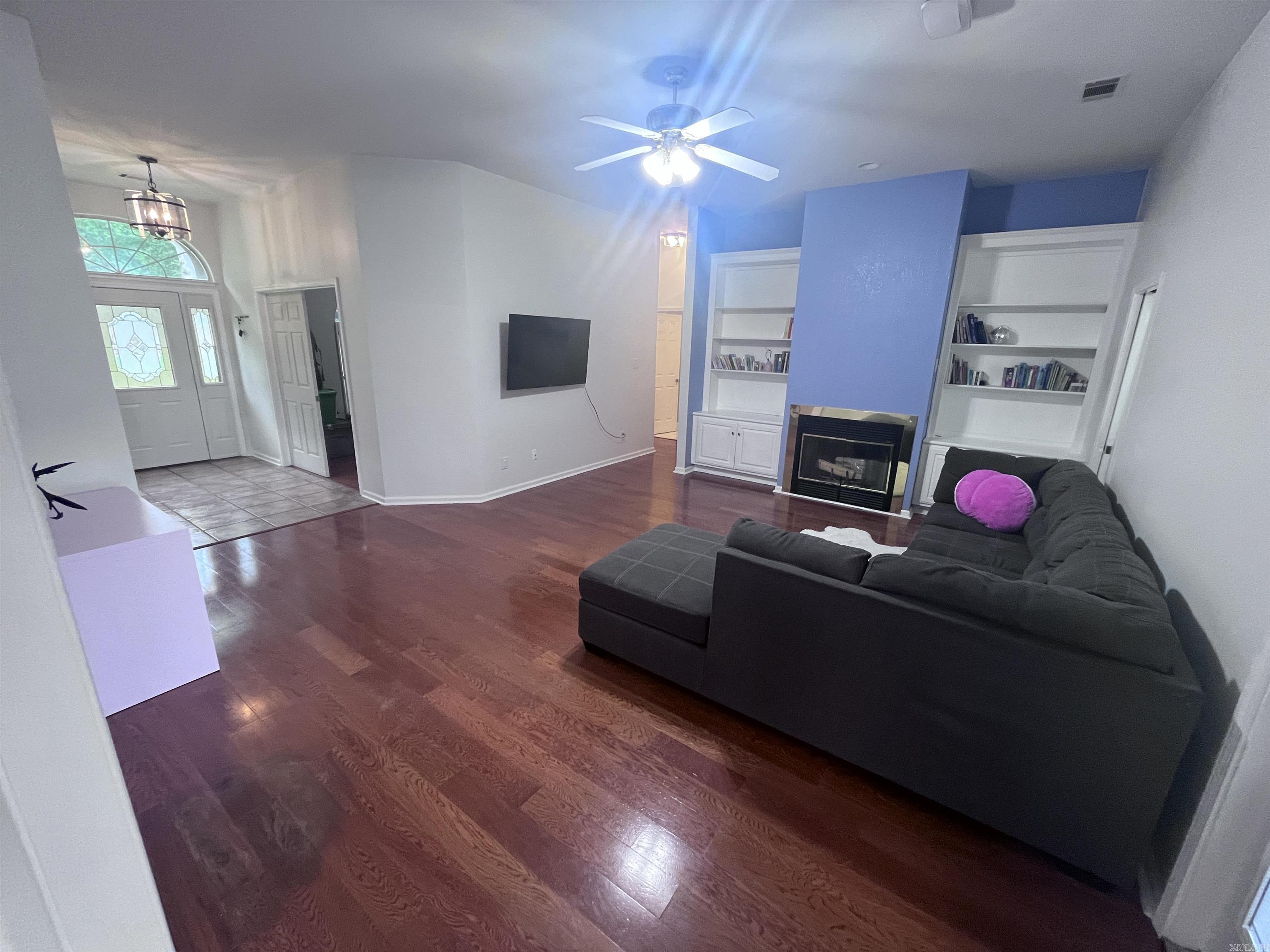 Foxwood Estates - Residential Lease