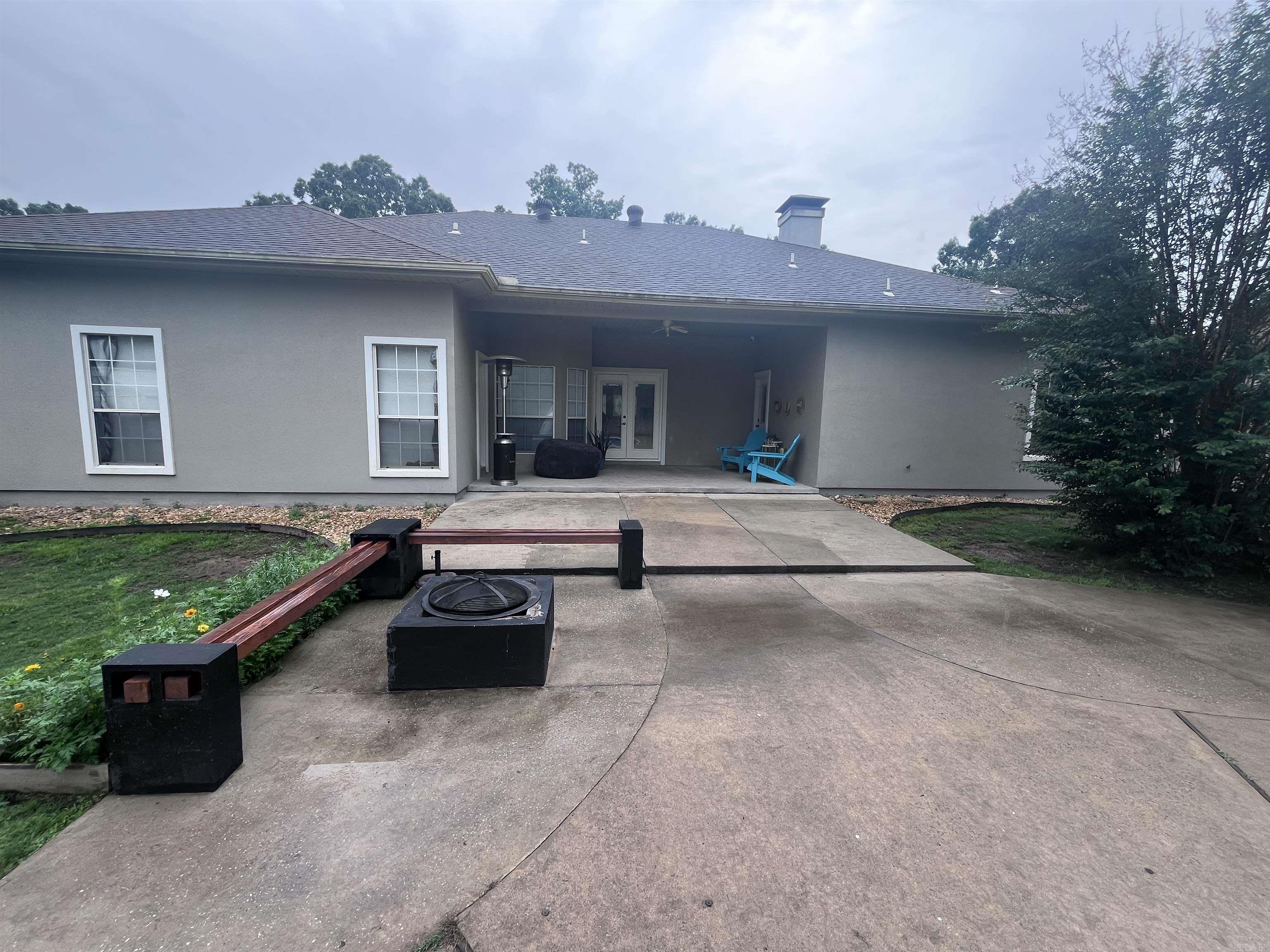 Foxwood Estates - Residential Lease