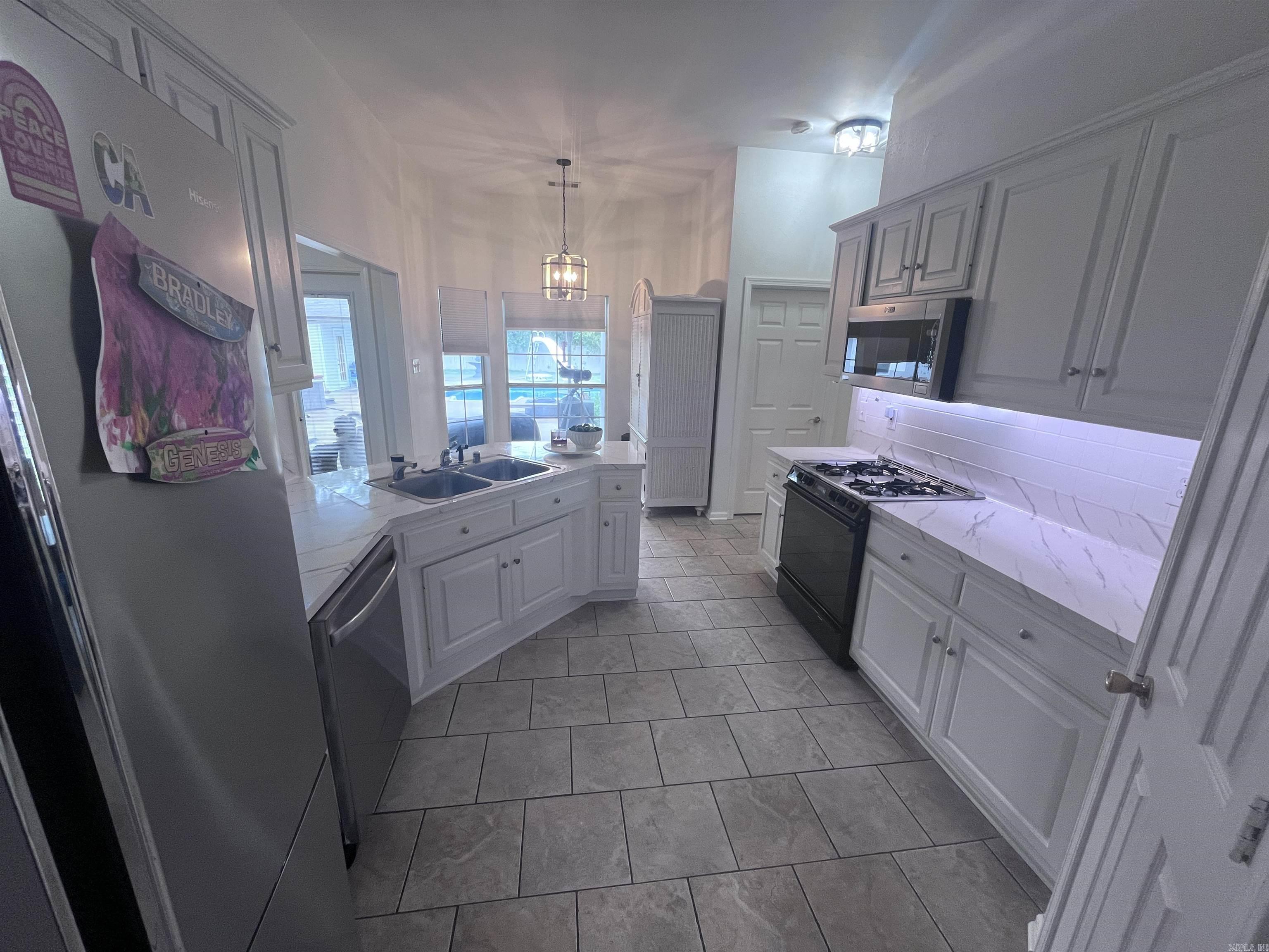 Foxwood Estates - Residential Lease