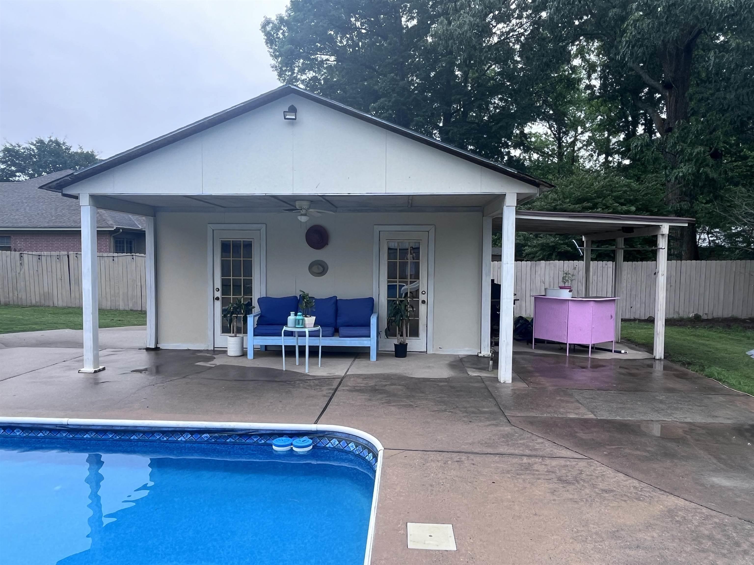 Foxwood Estates - Residential Lease