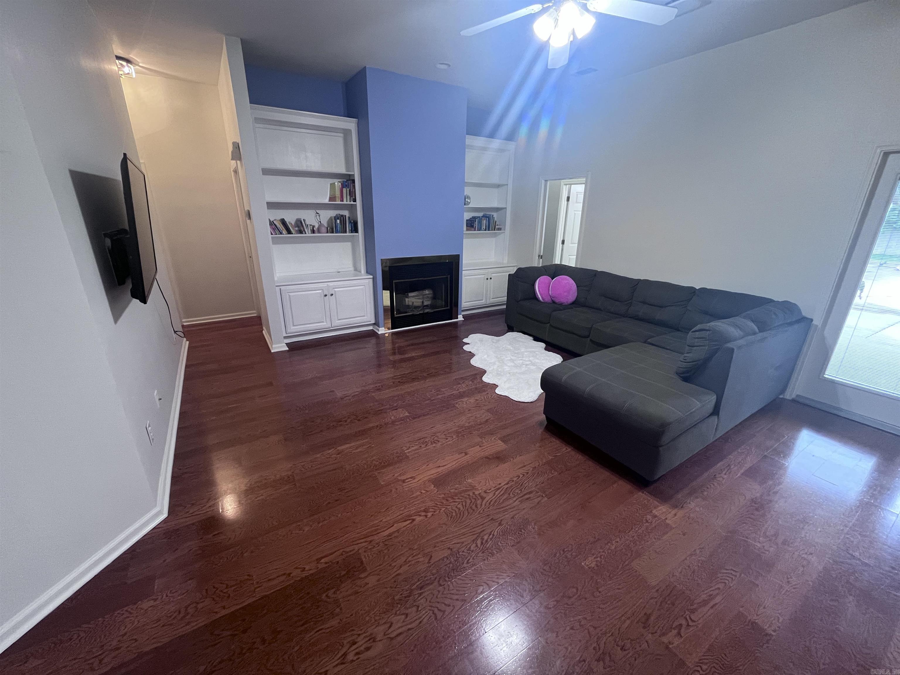 Foxwood Estates - Residential Lease