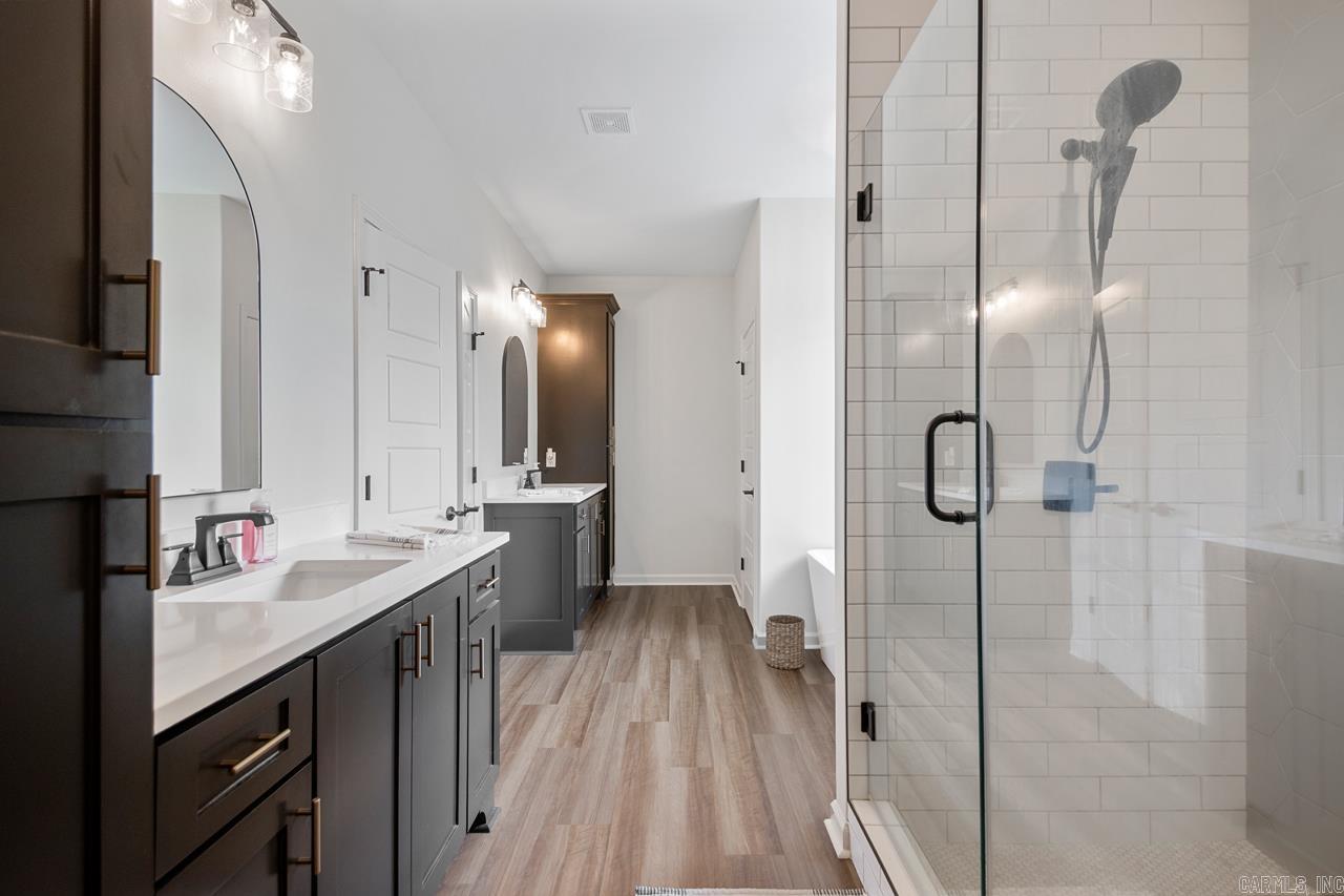 TIMBER POINT - Residential
