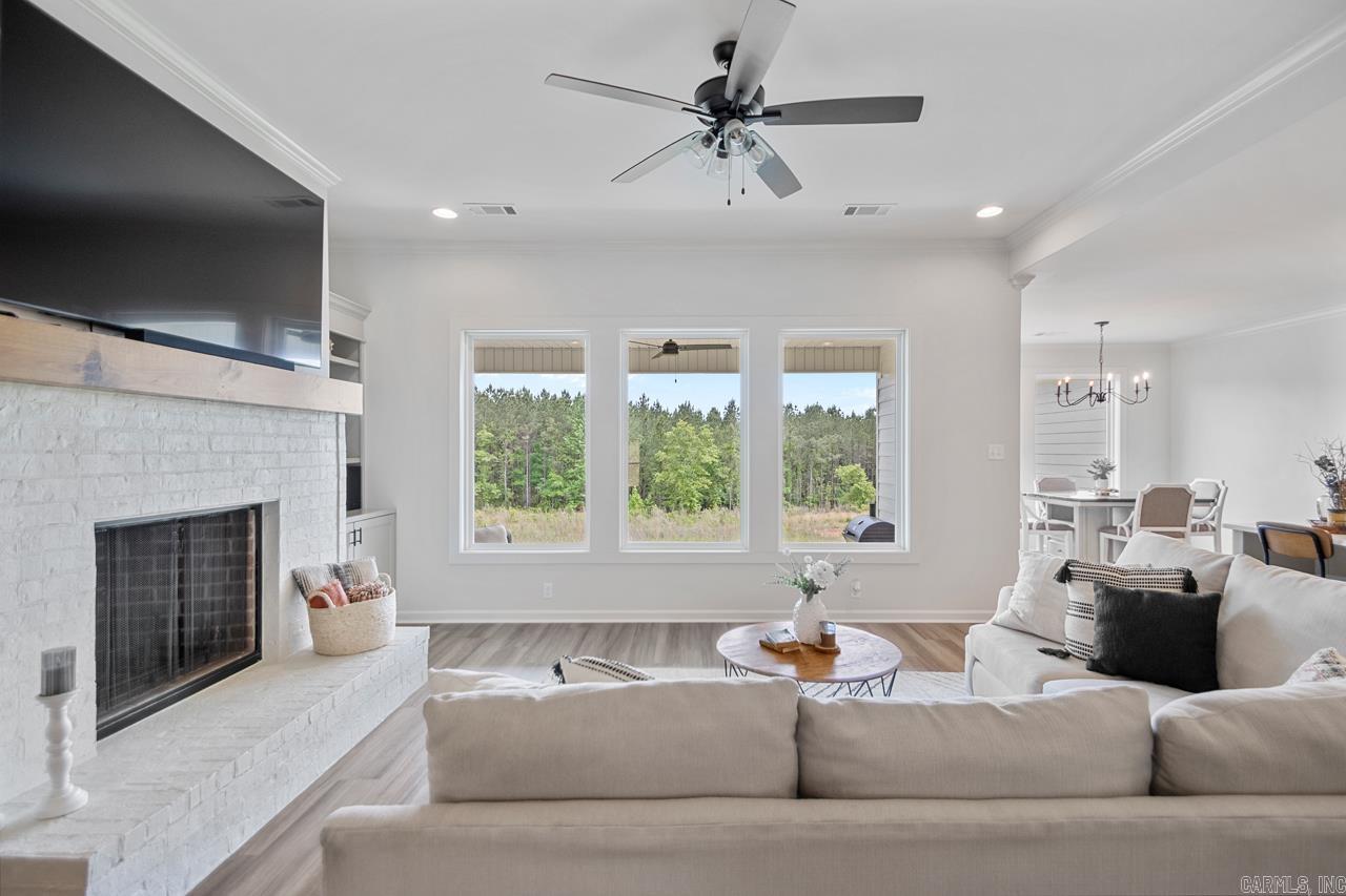 TIMBER POINT - Residential
