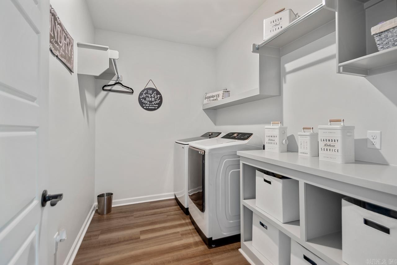 TIMBER POINT - Residential