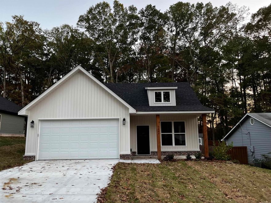 Picture perfect, New Construction home in an established area and close to all Benton has to offer!  Lots of space and plenty of room. This home is a must see! Open kitchen with large island, custom cabinets, wood beams, large walk in pantry, large primary suite with wood beams, primary walk in closet & bath are perfect. This home has so many beautiful features!