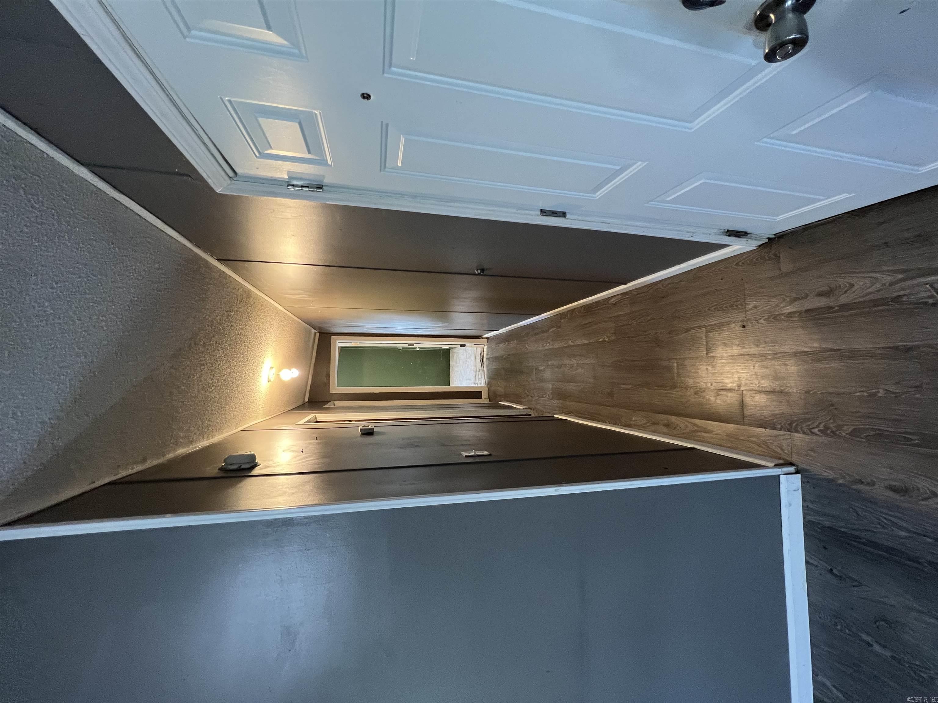 LAKEWOOD - Residential