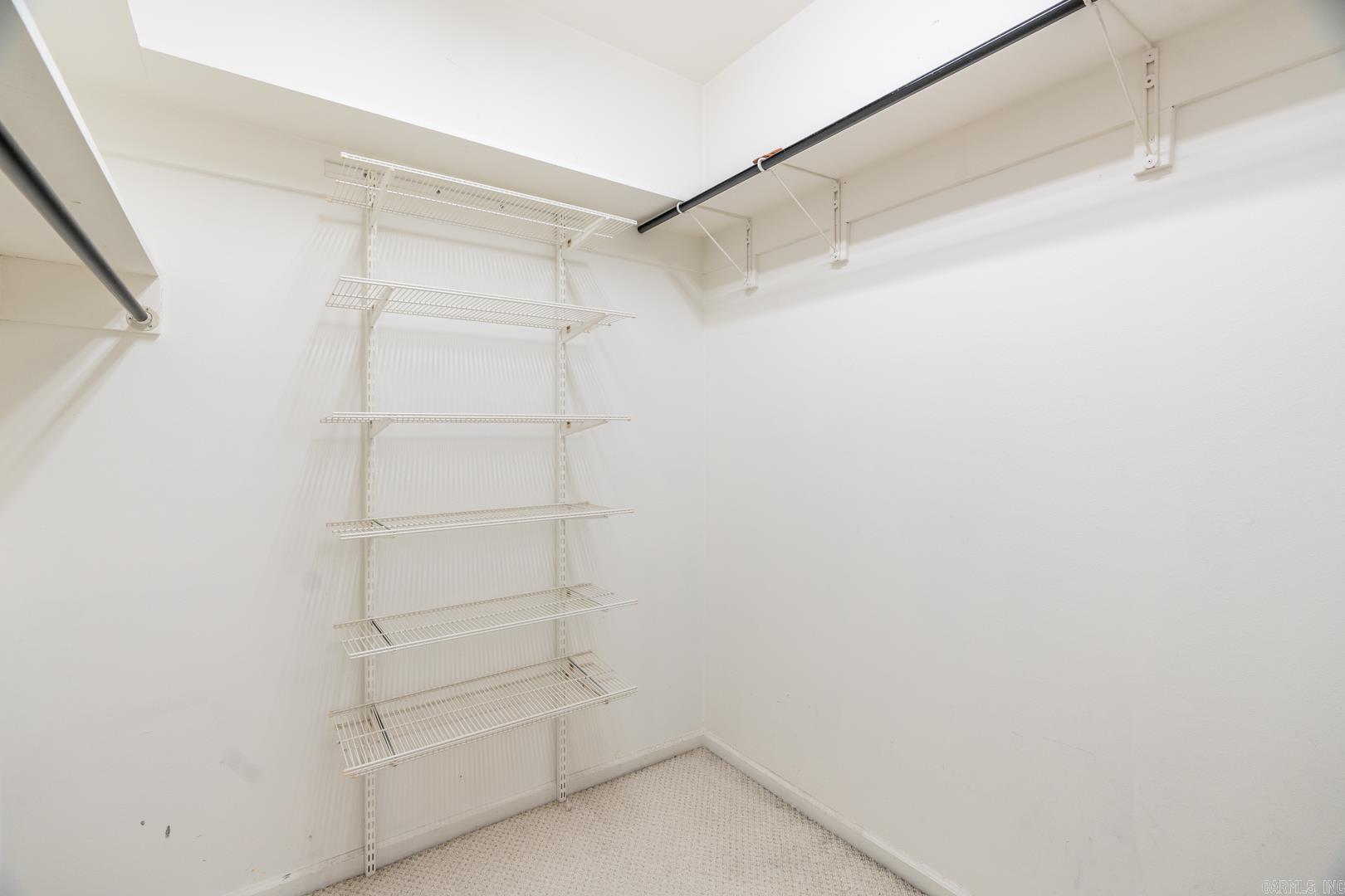 OAK HILL - Residential