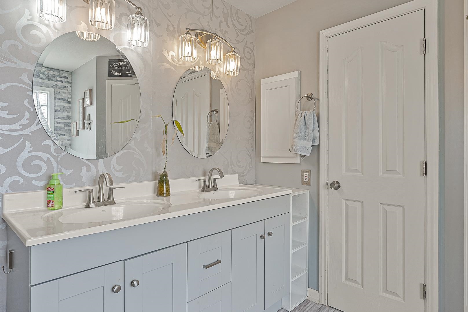 WOODLAND HEIGHTS - Residential