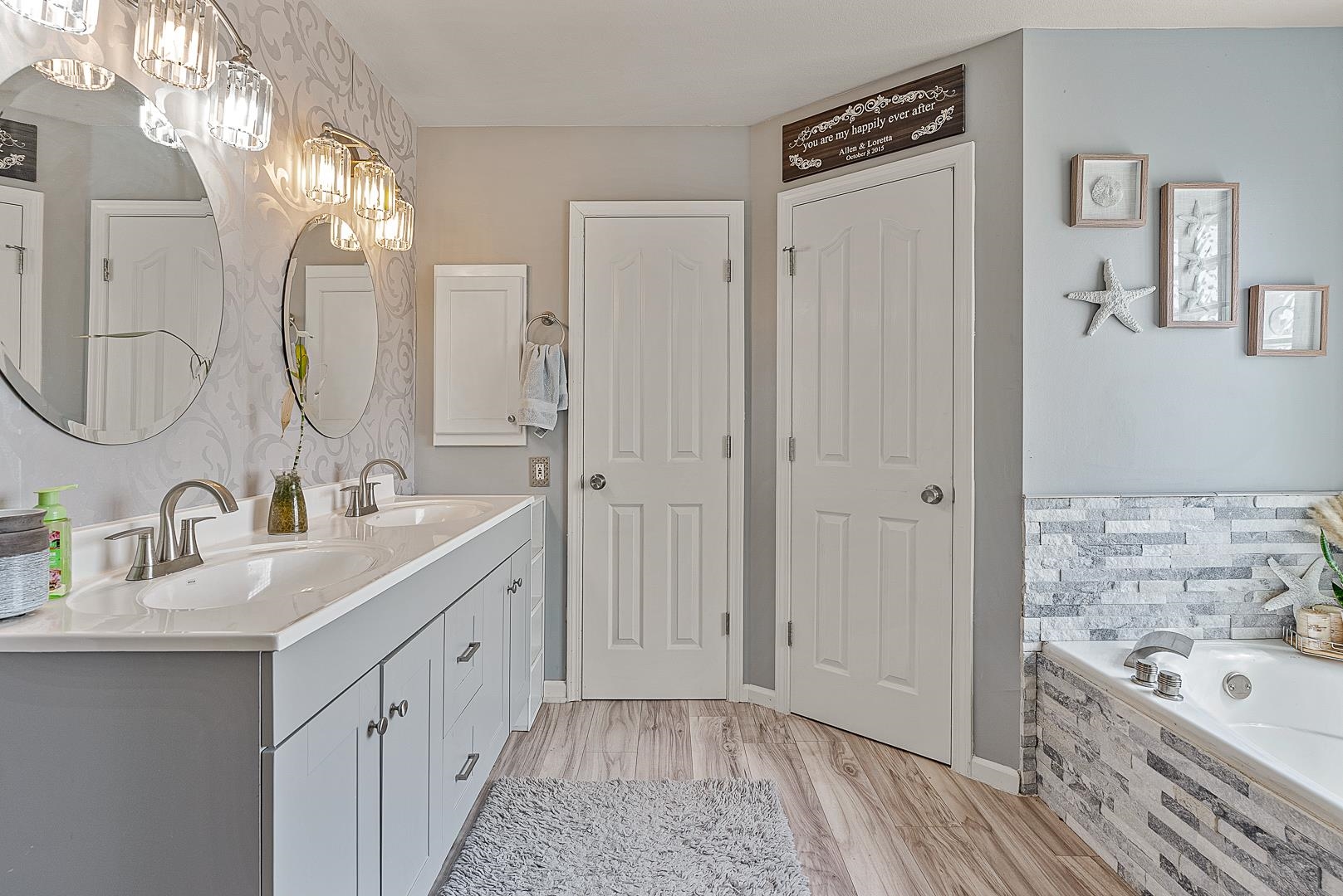 WOODLAND HEIGHTS - Residential