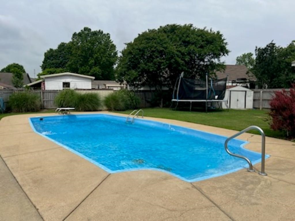 WOODLAND HEIGHTS - Residential