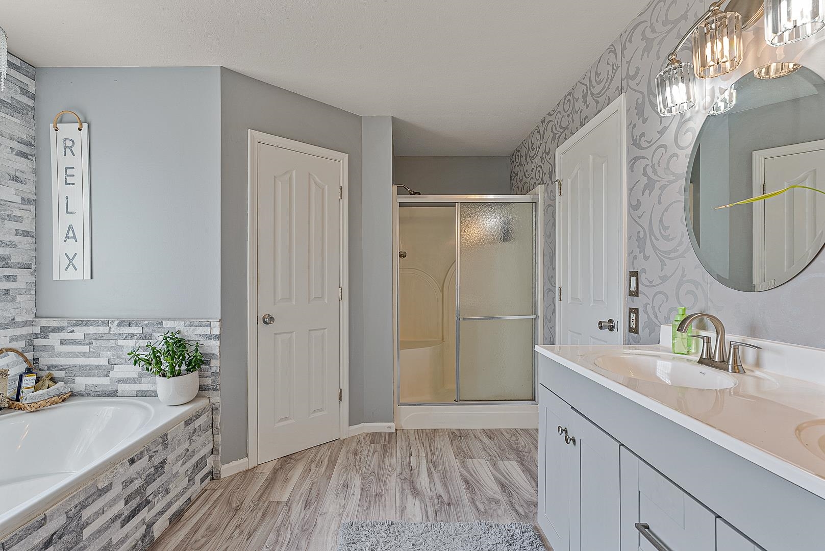 WOODLAND HEIGHTS - Residential